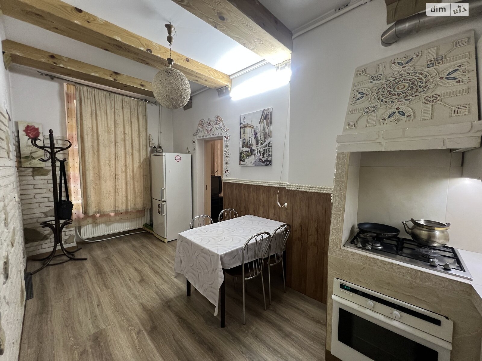 Продаж однокімнатної квартири в Львові, на вул. Гавришкевича 8, район Площа Ринок фото 1 Продаж однокімнатної квартири в Львові, на вул. Гавришкевича 8, район Площа Ринок фото 1
