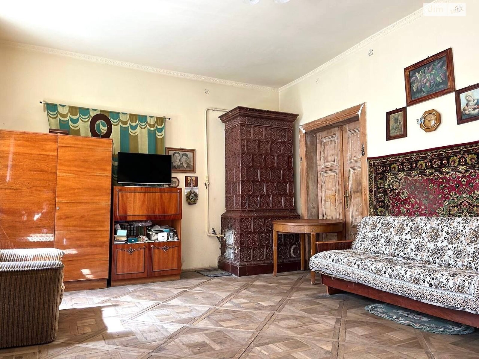 Продаж двокімнатної квартири в Львові, на вул. Руська 3, район Площа Ринок фото 1