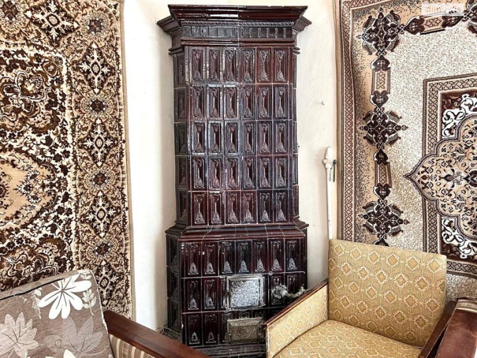 Продаж двокімнатної квартири в Львові, на вул. Руська 3, район Площа Ринок фото 1