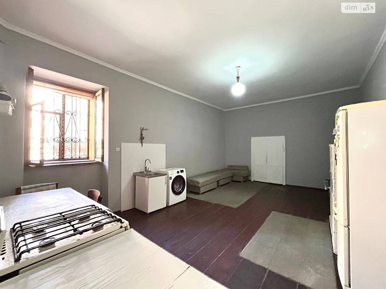 Продаж двокімнатної квартири в Львові, на вул. Руська 3, район Площа Ринок фото 1