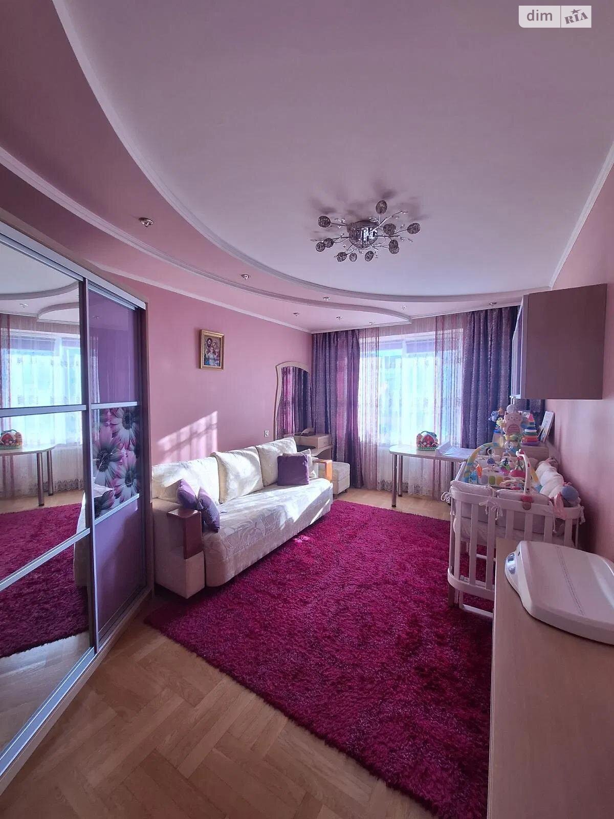 Продаж трикімнатної квартири в Львові, на вул. Плугова 6А, фото 1 Продаж трикімнатної квартири в Львові, на вул. Плугова 6А, фото 1