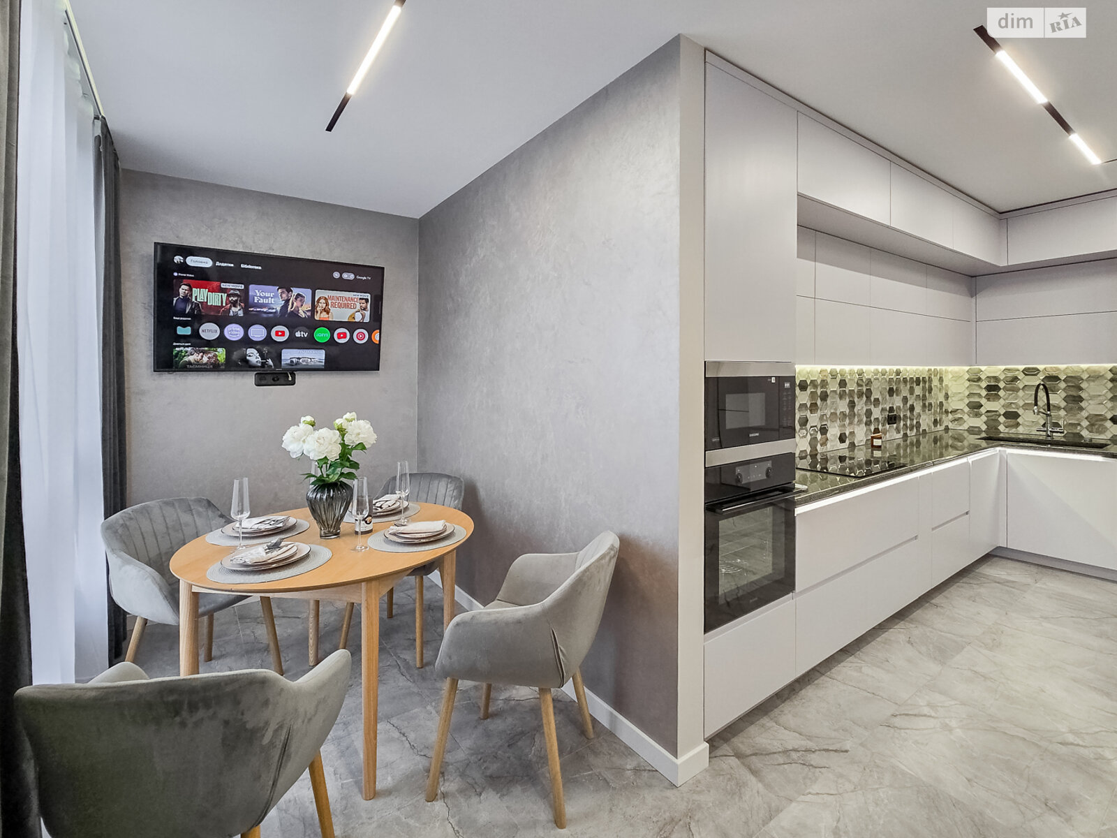 Продаж трикімнатної квартири в Львові, на вул. Хмельницького Богдана 207Г, район Підзамче фото 1 Продаж трикімнатної квартири в Львові, на вул. Хмельницького Богдана 207Г, район Підзамче фото 1