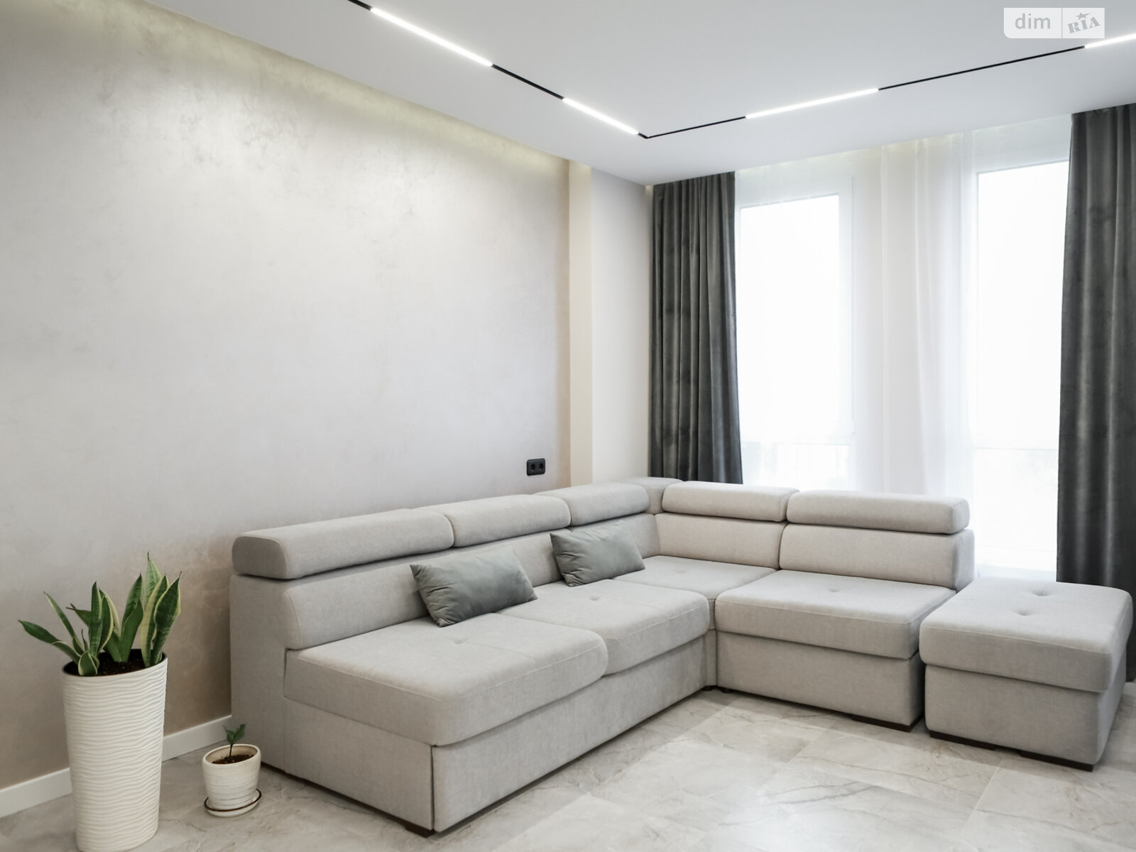 Продаж трикімнатної квартири в Львові, на вул. Хмельницького Богдана 207Г, район Підзамче фото 1 Продаж трикімнатної квартири в Львові, на вул. Хмельницького Богдана 207Г, район Підзамче фото 1