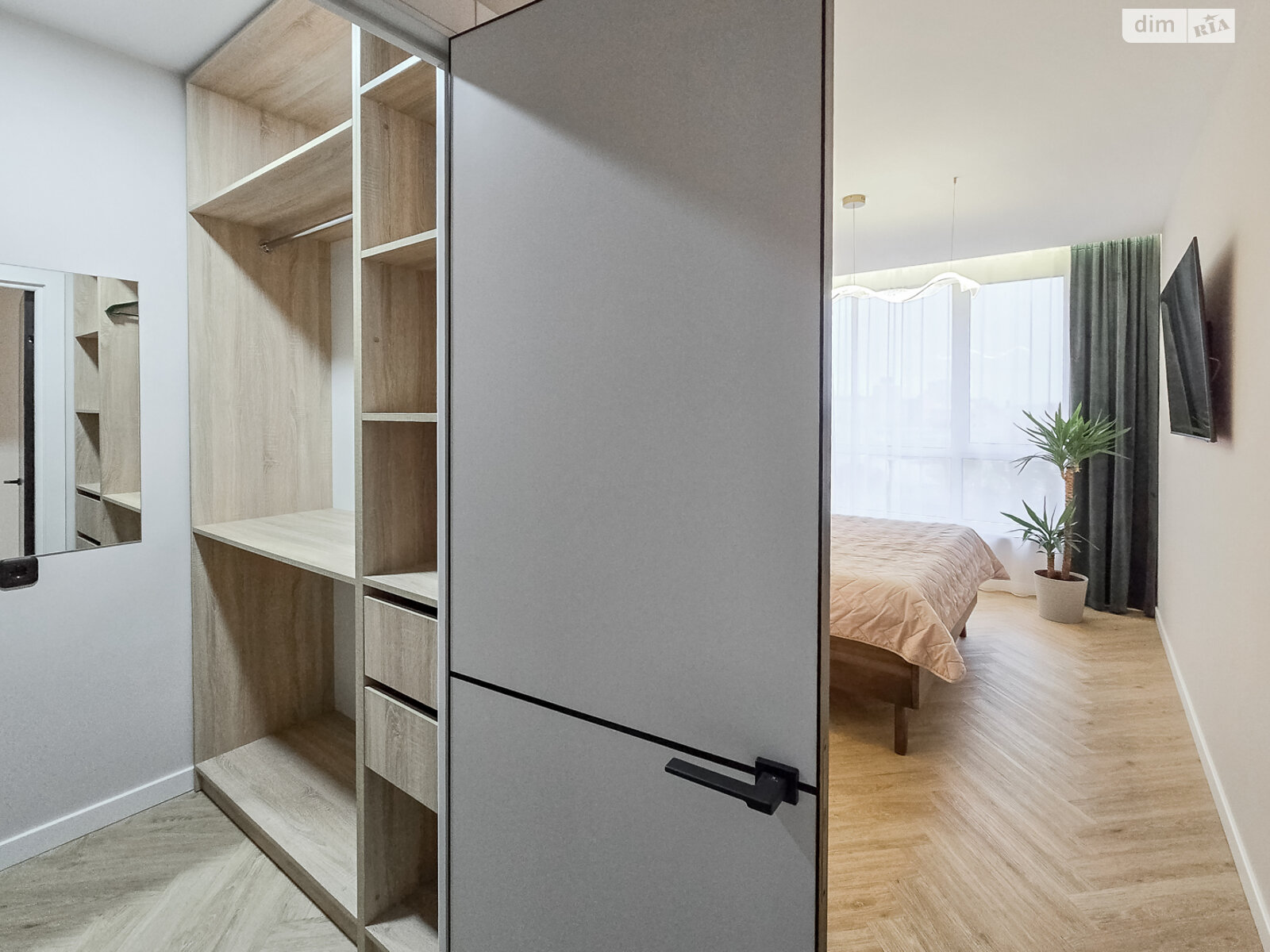 Продаж трикімнатної квартири в Львові, на вул. Хмельницького Богдана 207Г, район Підзамче фото 1 Продаж трикімнатної квартири в Львові, на вул. Хмельницького Богдана 207Г, район Підзамче фото 1