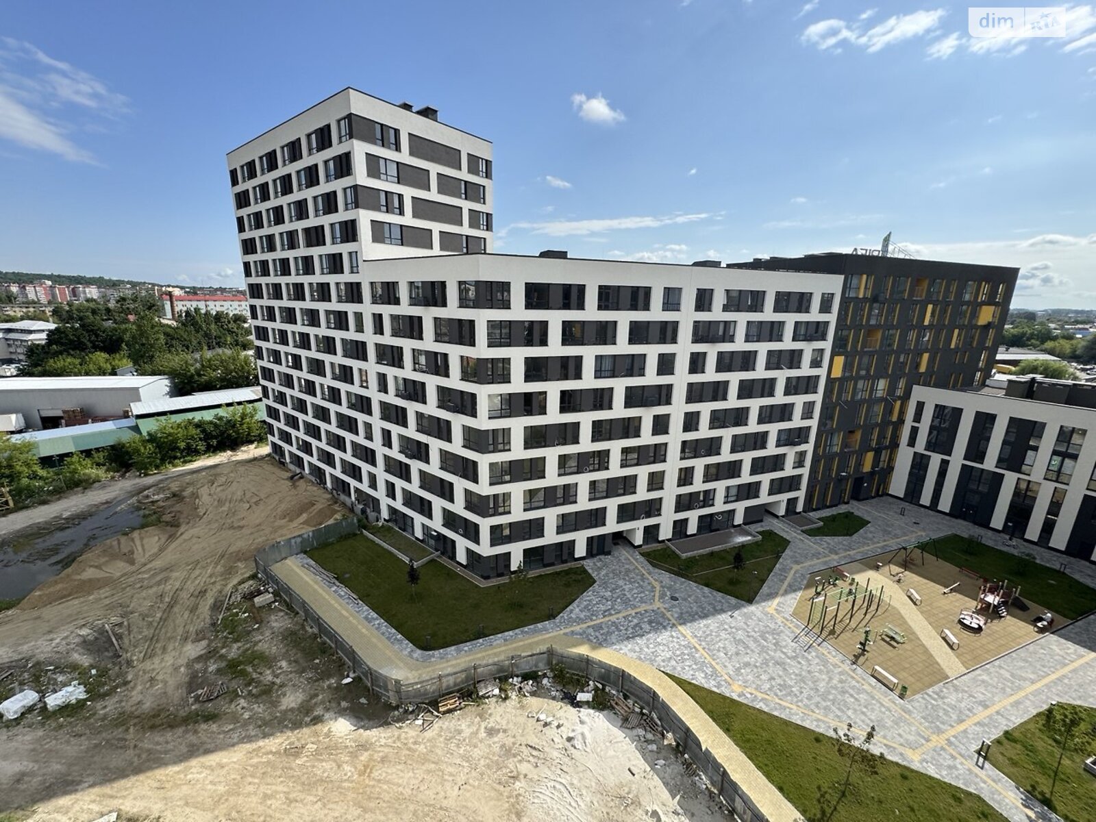 Продажа однокомнатной квартиры в Львове, на ул. Хмельницкого Богдана 207, район Подзамче фото 1 Продажа однокомнатной квартиры в Львове, на ул. Хмельницкого Богдана 207, район Подзамче фото 1