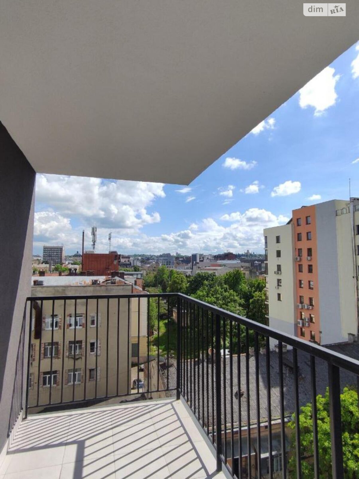 Продаж двокімнатної квартири в Львові, на вул. Лемківська, район Підзамче фото 1 Продаж двокімнатної квартири в Львові, на вул. Лемківська, район Підзамче фото 1