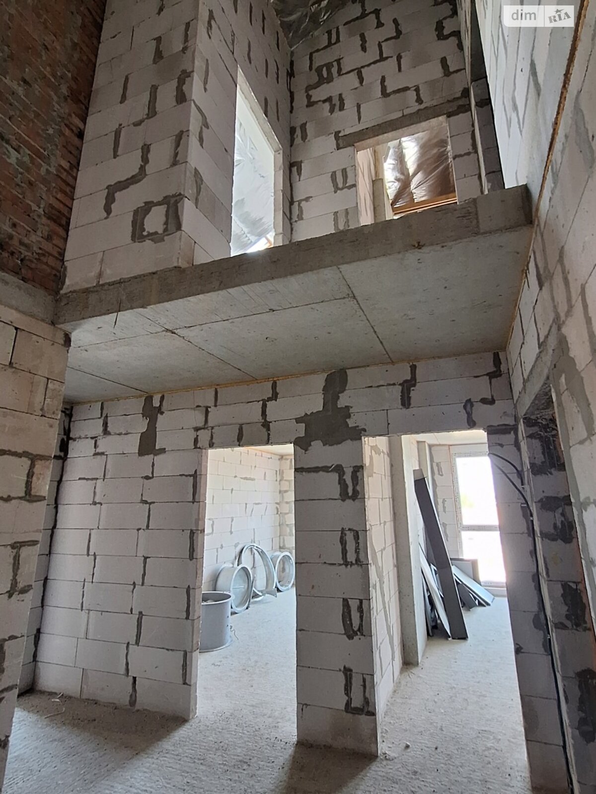 Продажа шестикомнатной квартиры в Львове, на ул. Волынская, район Подзамче фото 1