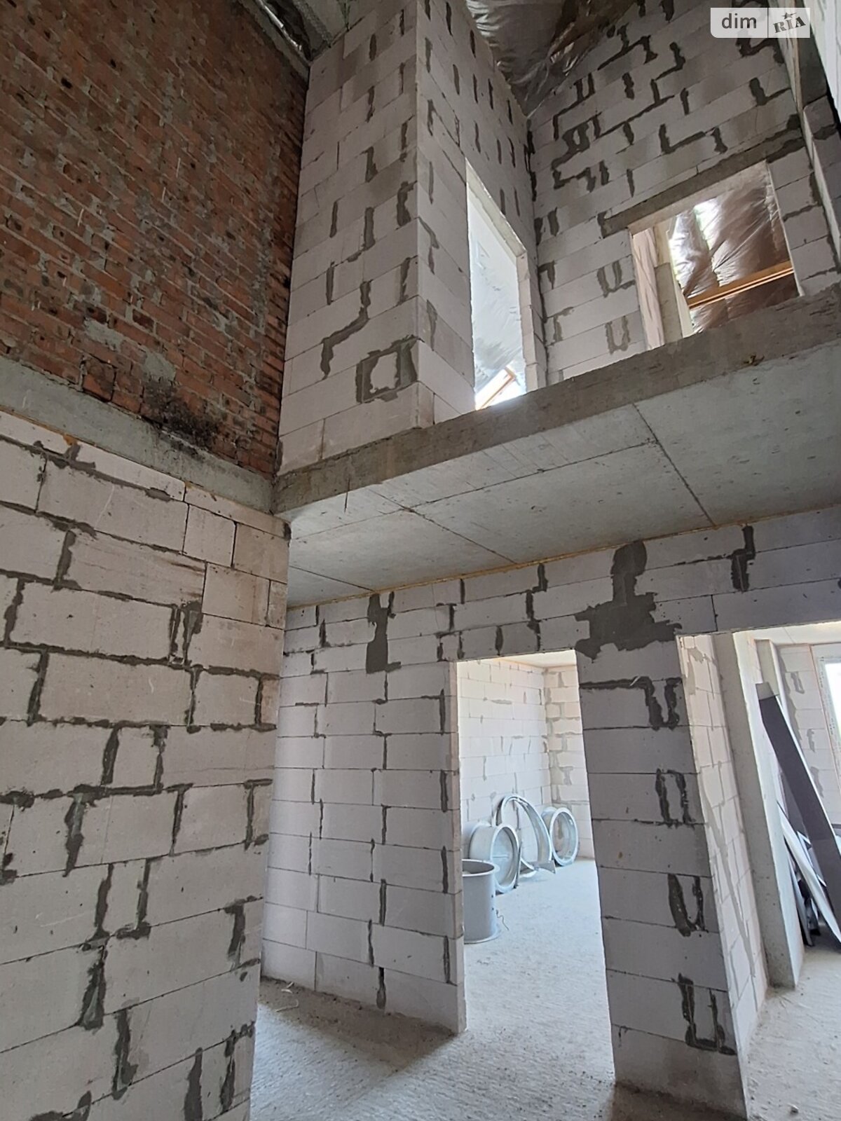 Продажа шестикомнатной квартиры в Львове, на ул. Волынская, район Подзамче фото 1