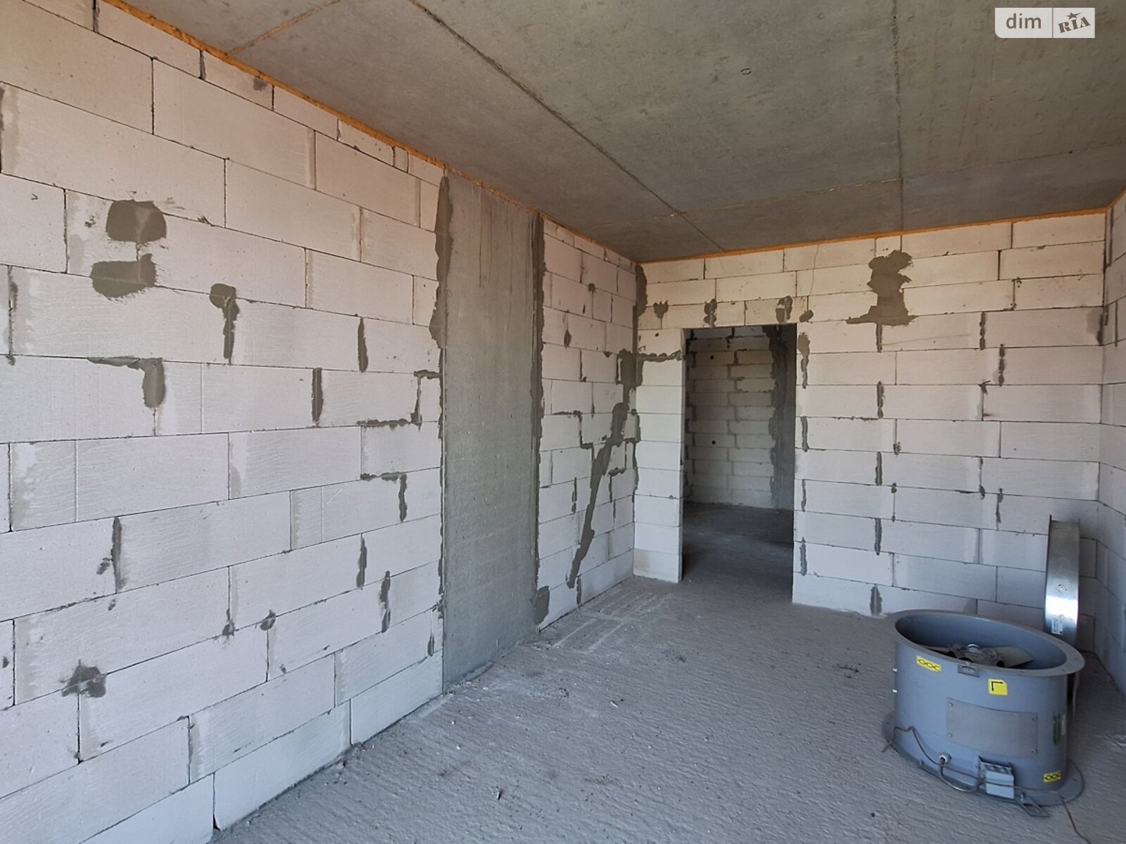 Продажа шестикомнатной квартиры в Львове, на ул. Волынская, район Подзамче фото 1