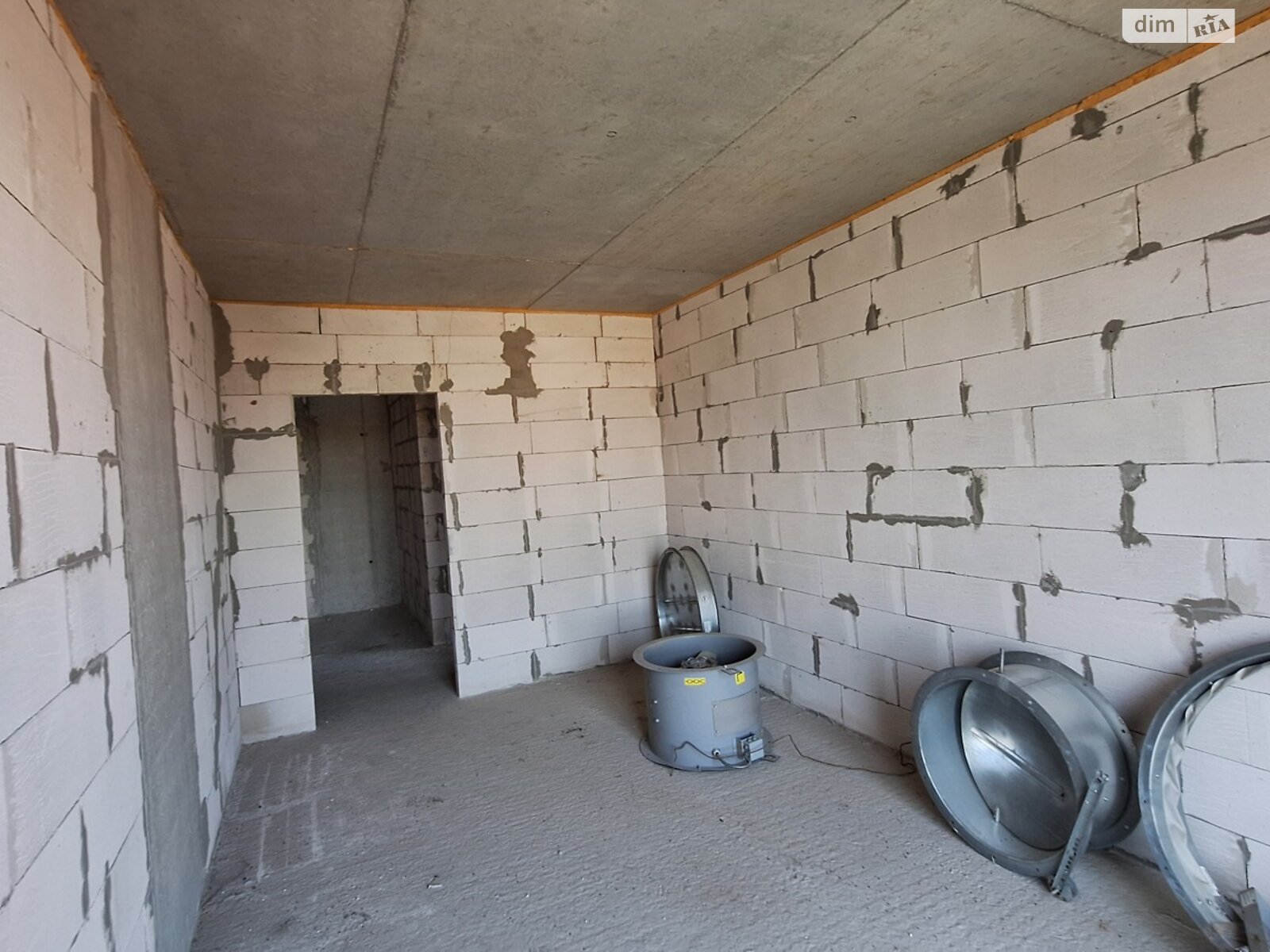 Продажа шестикомнатной квартиры в Львове, на ул. Волынская, район Подзамче фото 1