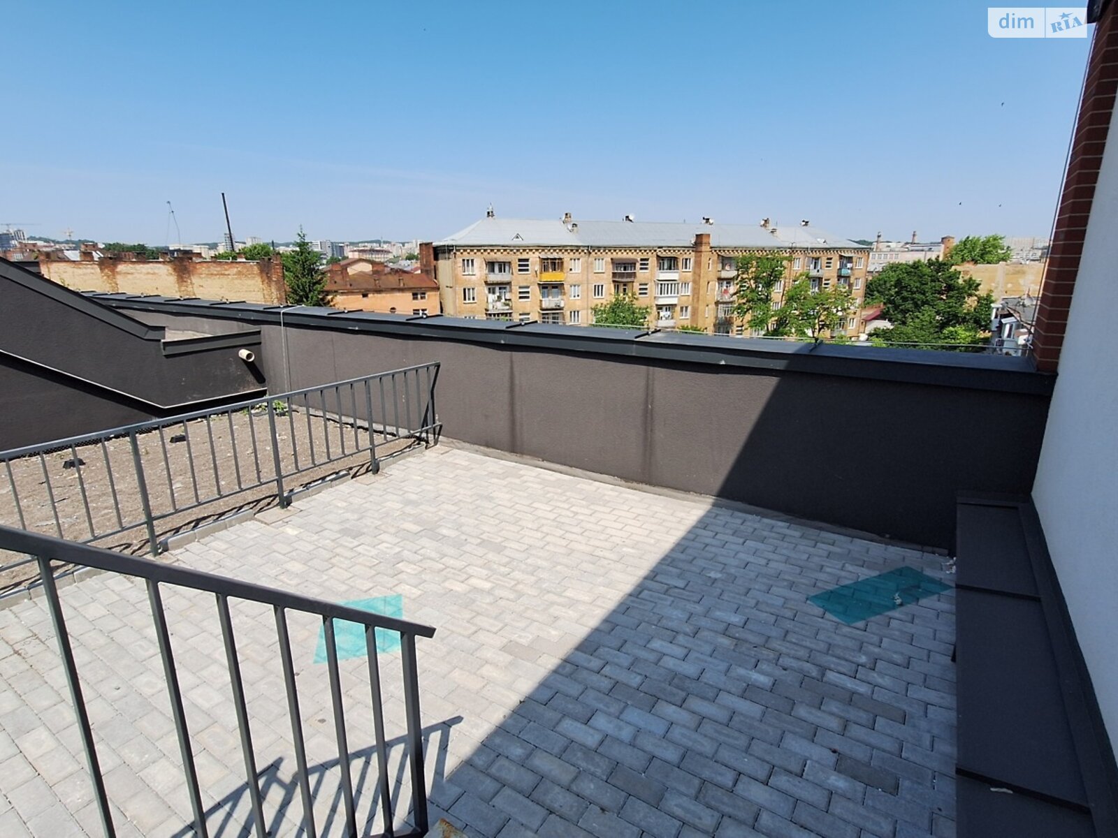 Продажа шестикомнатной квартиры в Львове, на ул. Волынская, район Подзамче фото 1