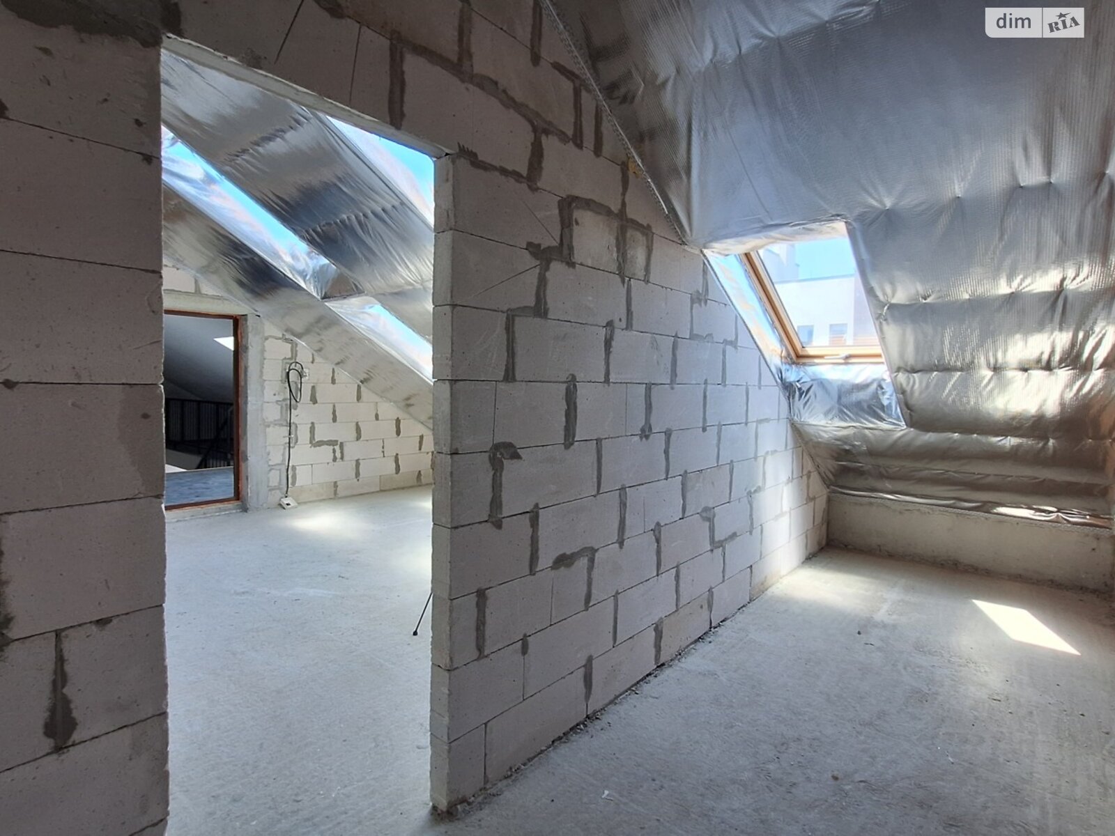 Продажа шестикомнатной квартиры в Львове, на ул. Волынская, район Подзамче фото 1