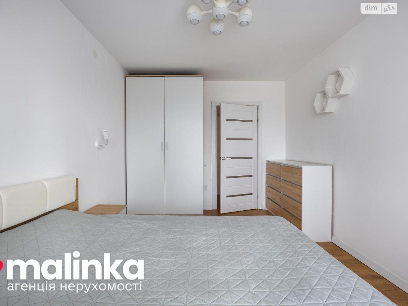 Продаж двокімнатної квартири в Львові, на вул. Оноре де Бальзака 25, район Підзамче фото 1 Продаж двокімнатної квартири в Львові, на вул. Оноре де Бальзака 25, район Підзамче фото 1