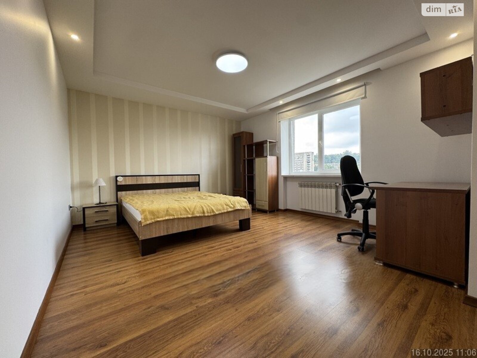 Продажа трехкомнатной квартиры в Львове, на ул. Оноре де Бальзака 25, район Подзамче фото 1 Продажа трехкомнатной квартиры в Львове, на ул. Оноре де Бальзака 25, район Подзамче фото 1