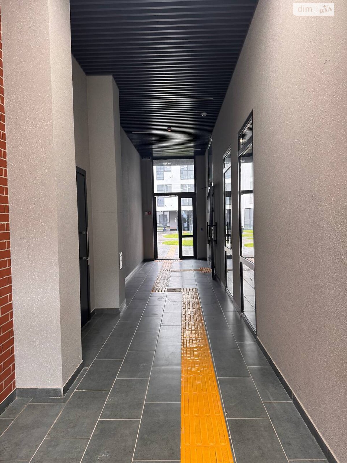 Продажа двухкомнатной квартиры в Львове, на ул. Волынская 9Б, район Подзамче фото 1