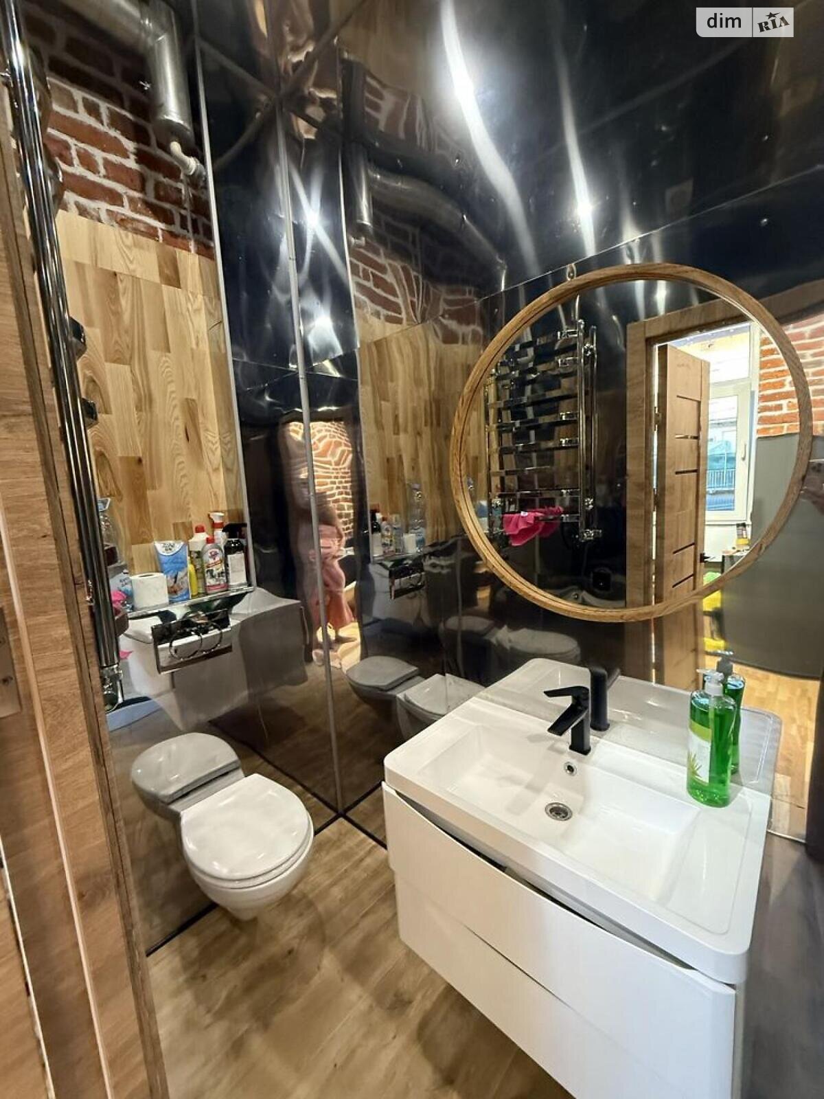 Продажа двухкомнатной квартиры в Львове, на ул. Замарстиновская, район Подзамче фото 1 Продажа двухкомнатной квартиры в Львове, на ул. Замарстиновская, район Подзамче фото 1