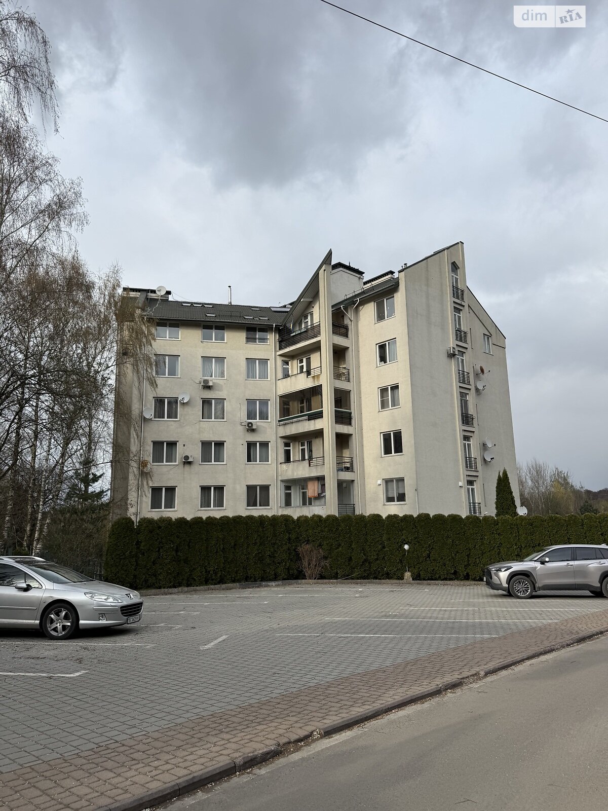 Продаж двокімнатної квартири в Львові, на вул. Олеся Олександра, район Погулянка фото 1 Продаж двокімнатної квартири в Львові, на вул. Олеся Олександра, район Погулянка фото 1