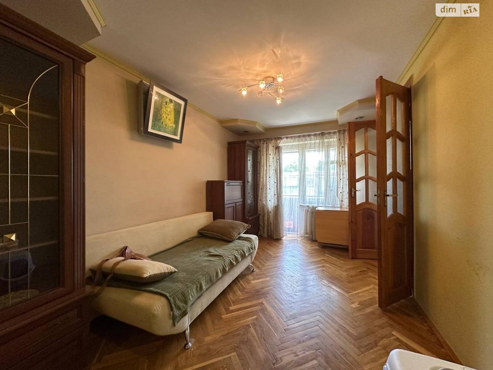Продажа трехкомнатной квартиры в Львове, на ул. Братьев Дужих 22А, район Привокзальная фото 1 Продажа трехкомнатной квартиры в Львове, на ул. Братьев Дужих 22А, район Привокзальная фото 1