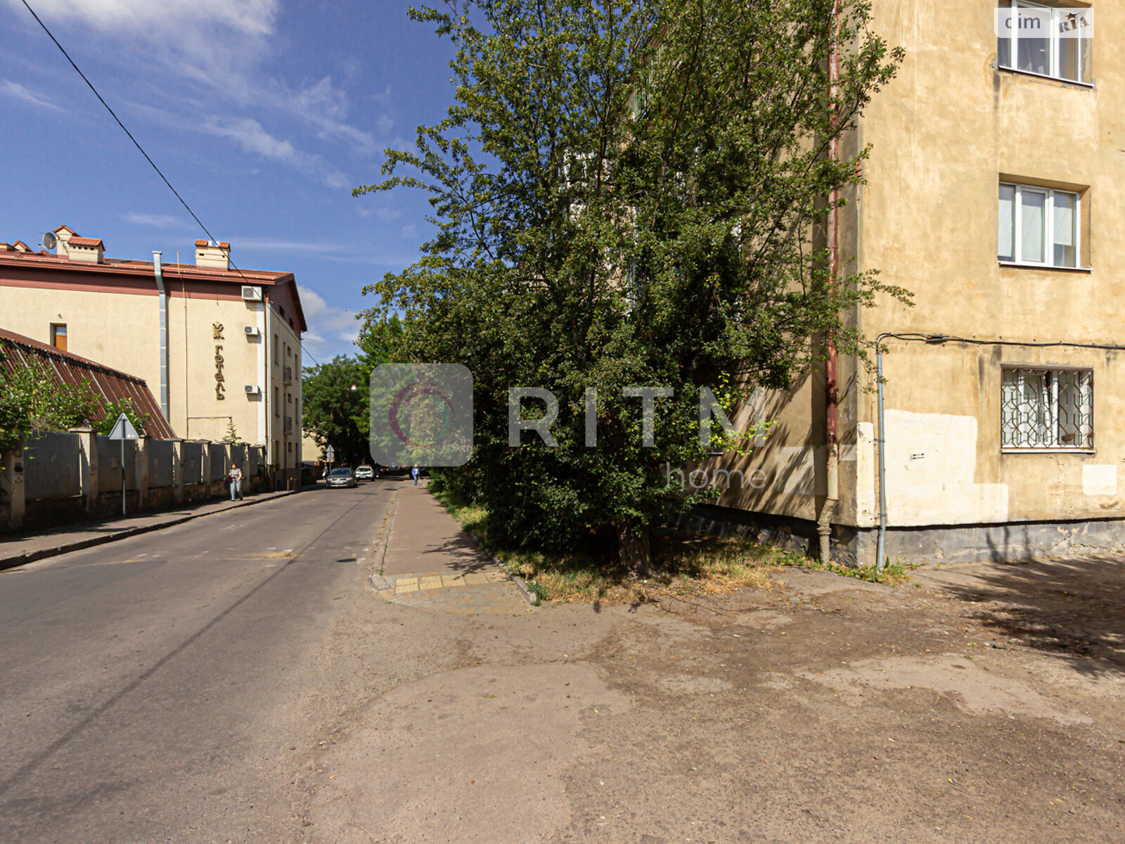 Продажа двухкомнатной квартиры в Львове, на ул. Братьев Дужих, район Привокзальная фото 1 Продажа двухкомнатной квартиры в Львове, на ул. Братьев Дужих, район Привокзальная фото 1