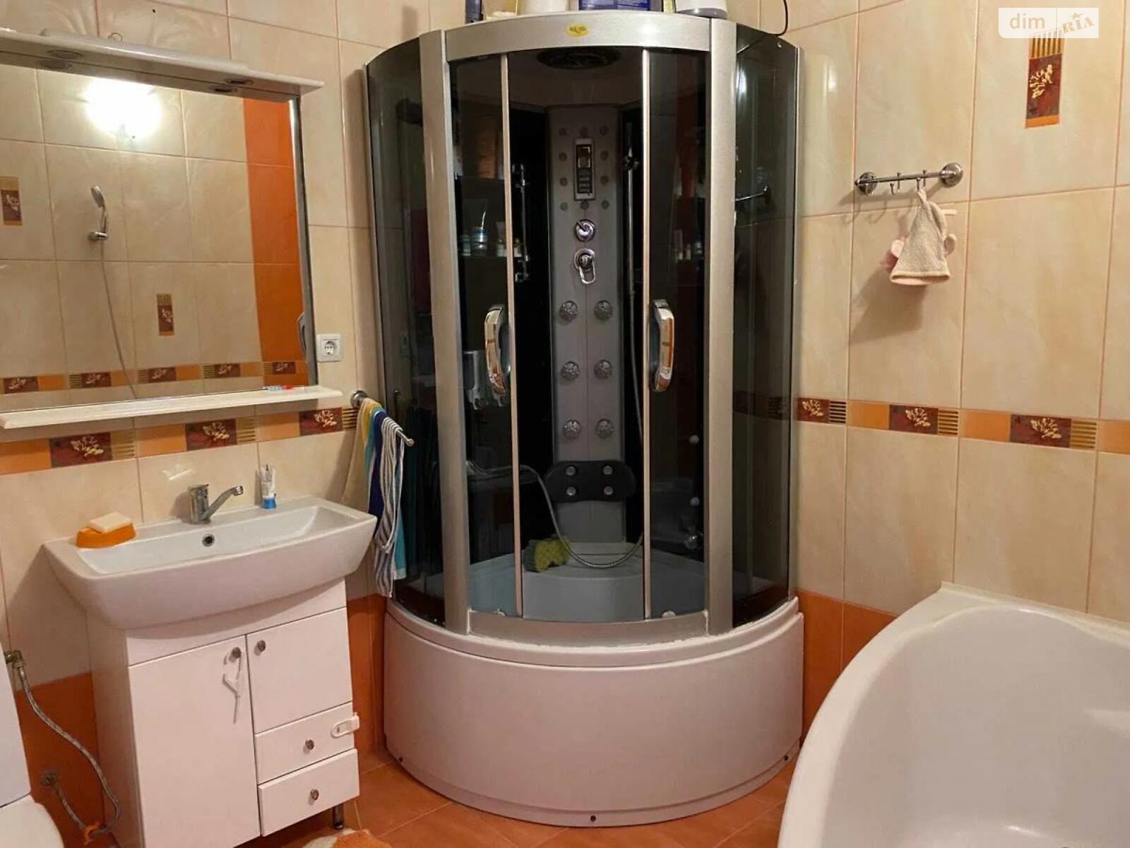 Продажа трехкомнатной квартиры в Львове, на ул. Головацкого 23, район Привокзальная фото 1