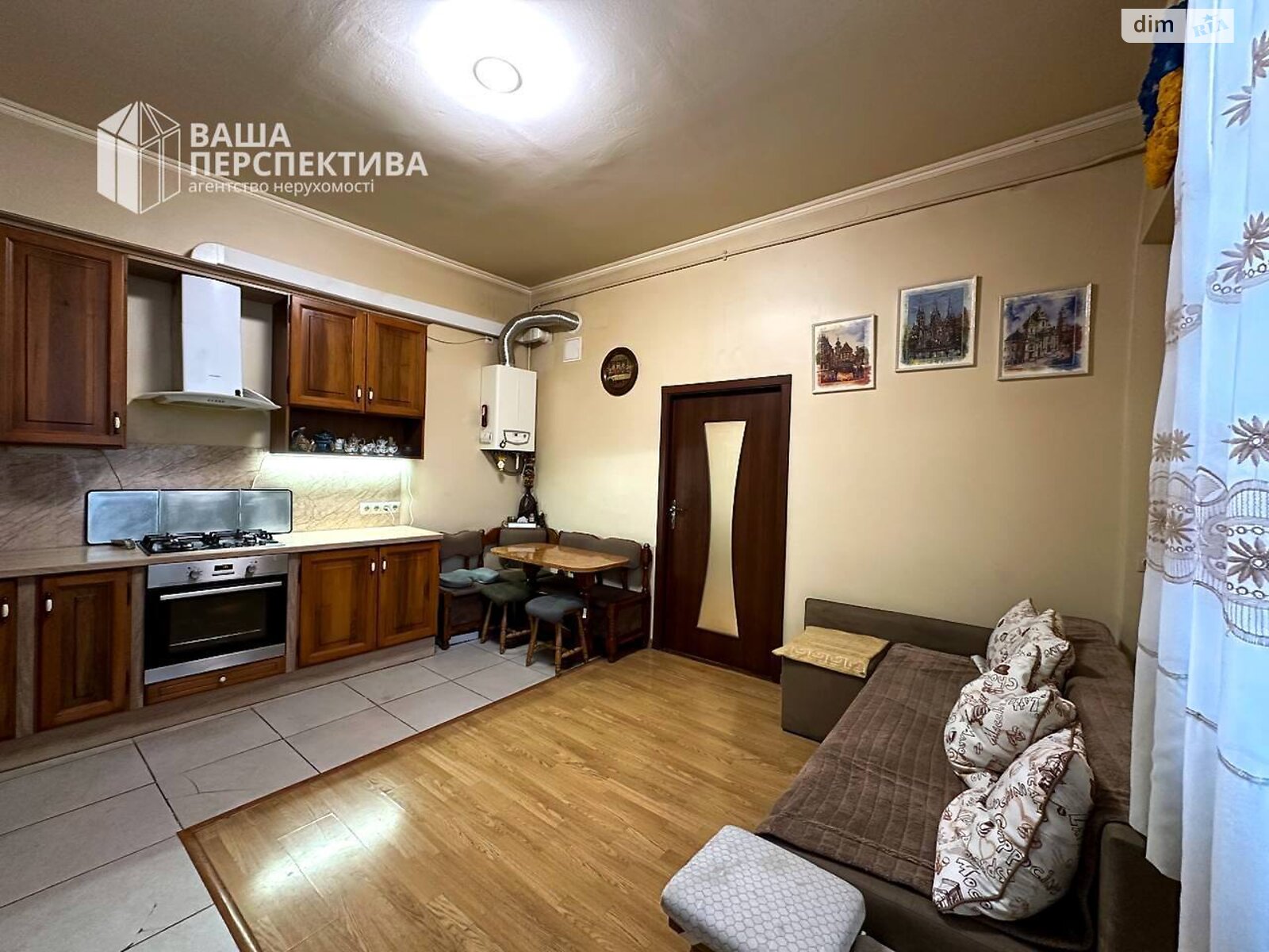 Продаж двокімнатної квартири в Львові, на вул. Городоцька 72, район Привокзальна фото 1