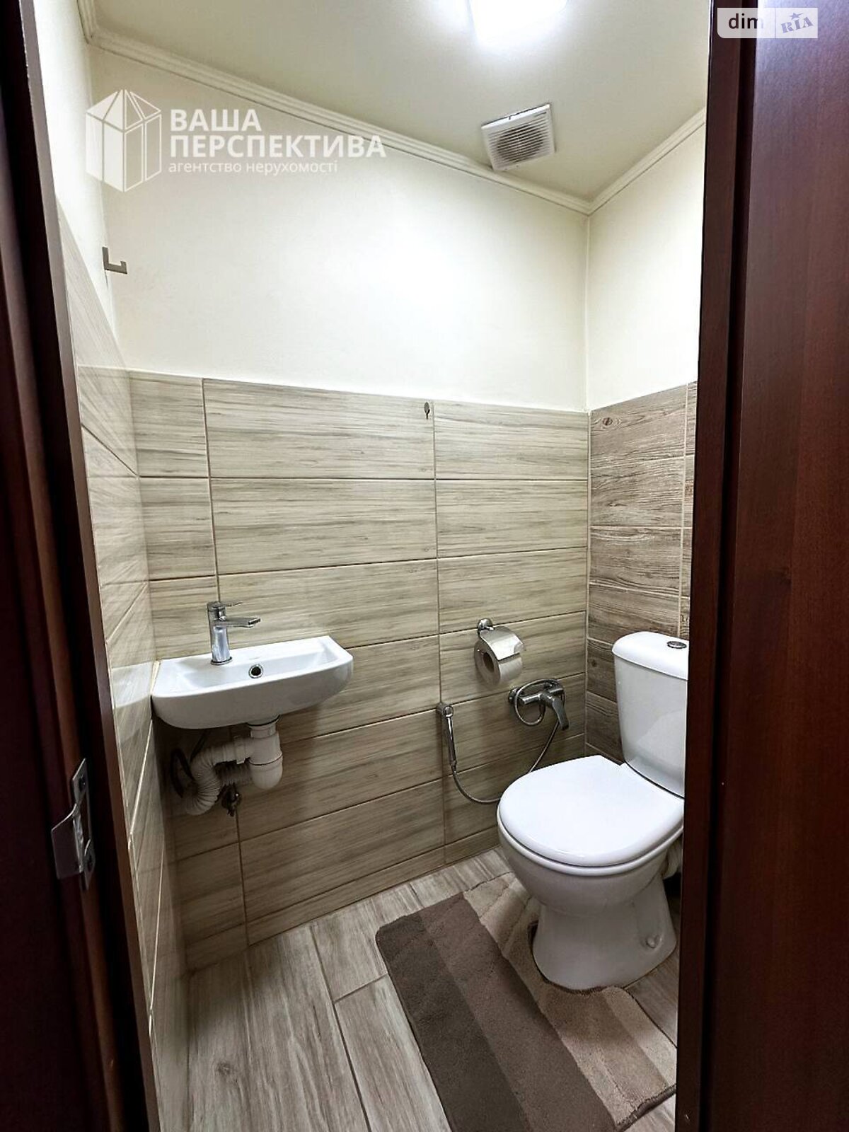 Продаж двокімнатної квартири в Львові, на вул. Городоцька 72, район Привокзальна фото 1