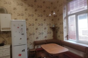 Продаж трикімнатної квартири в Львові, на вул. Коротка 2, район Привокзальна фото 2