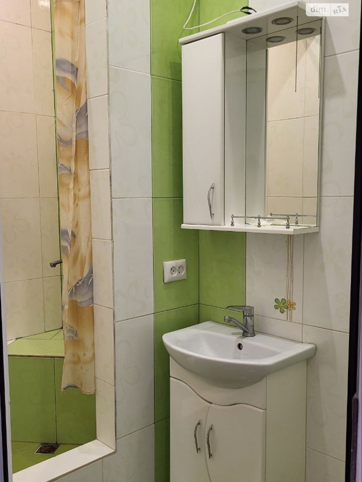 Продаж двокімнатної квартири в Львові, на вул. Марка Вовчка, район Привокзальна фото 1 Продаж двокімнатної квартири в Львові, на вул. Марка Вовчка, район Привокзальна фото 1