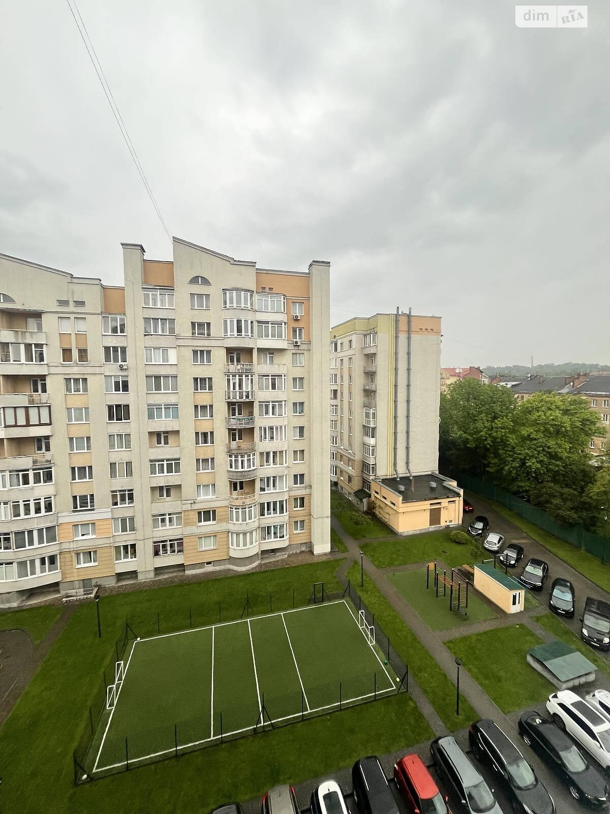 Продаж двокімнатної квартири в Львові, на вул. Юнаківа Генерала 9Ж, район Залізничний фото 1 Продаж двокімнатної квартири в Львові, на вул. Юнаківа Генерала 9Ж, район Залізничний фото 1