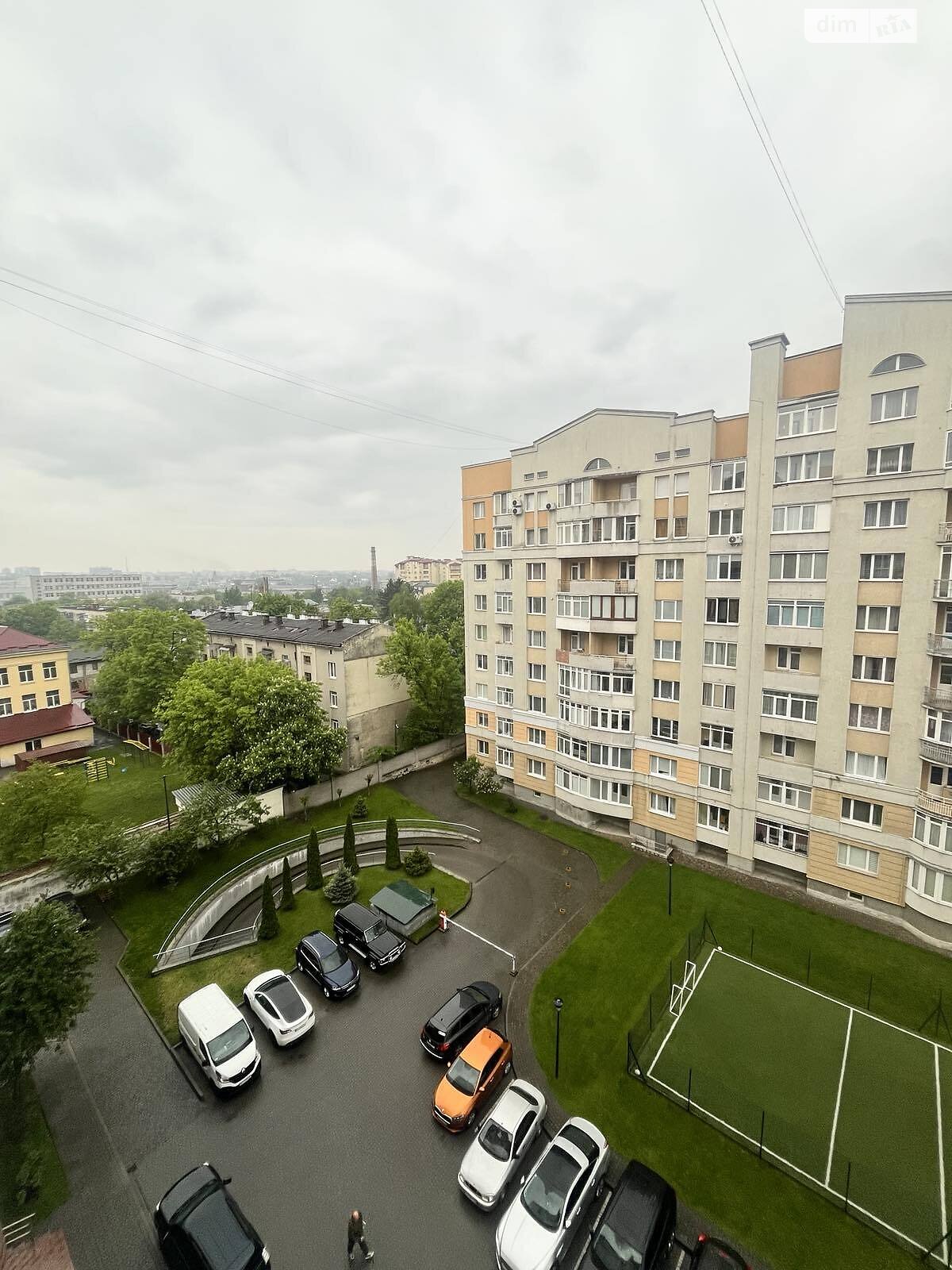 Продаж двокімнатної квартири в Львові, на вул. Юнаківа Генерала 9Ж, район Залізничний фото 1 Продаж двокімнатної квартири в Львові, на вул. Юнаківа Генерала 9Ж, район Залізничний фото 1