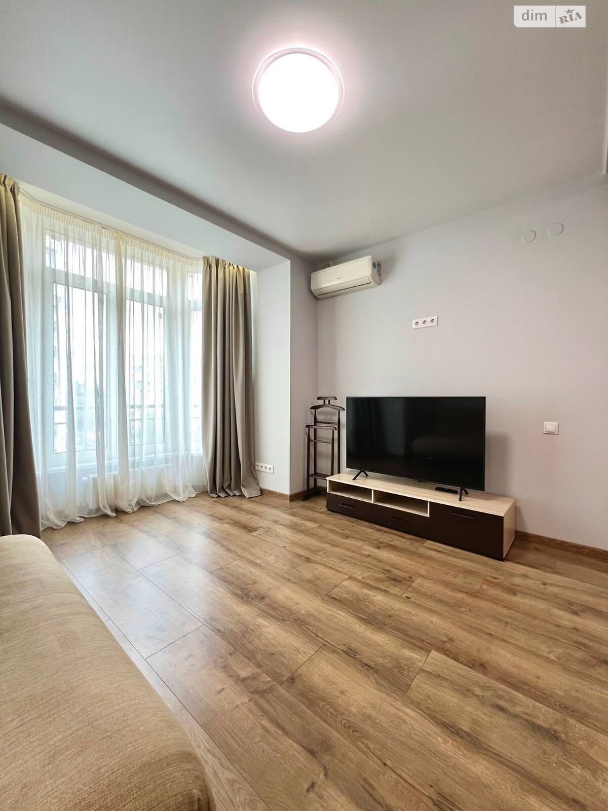 Продажа однокомнатной квартиры в Львове, на ул. Величковского 30А, район Рясное 2 фото 1 Продажа однокомнатной квартиры в Львове, на ул. Величковского 30А, район Рясное 2 фото 1
