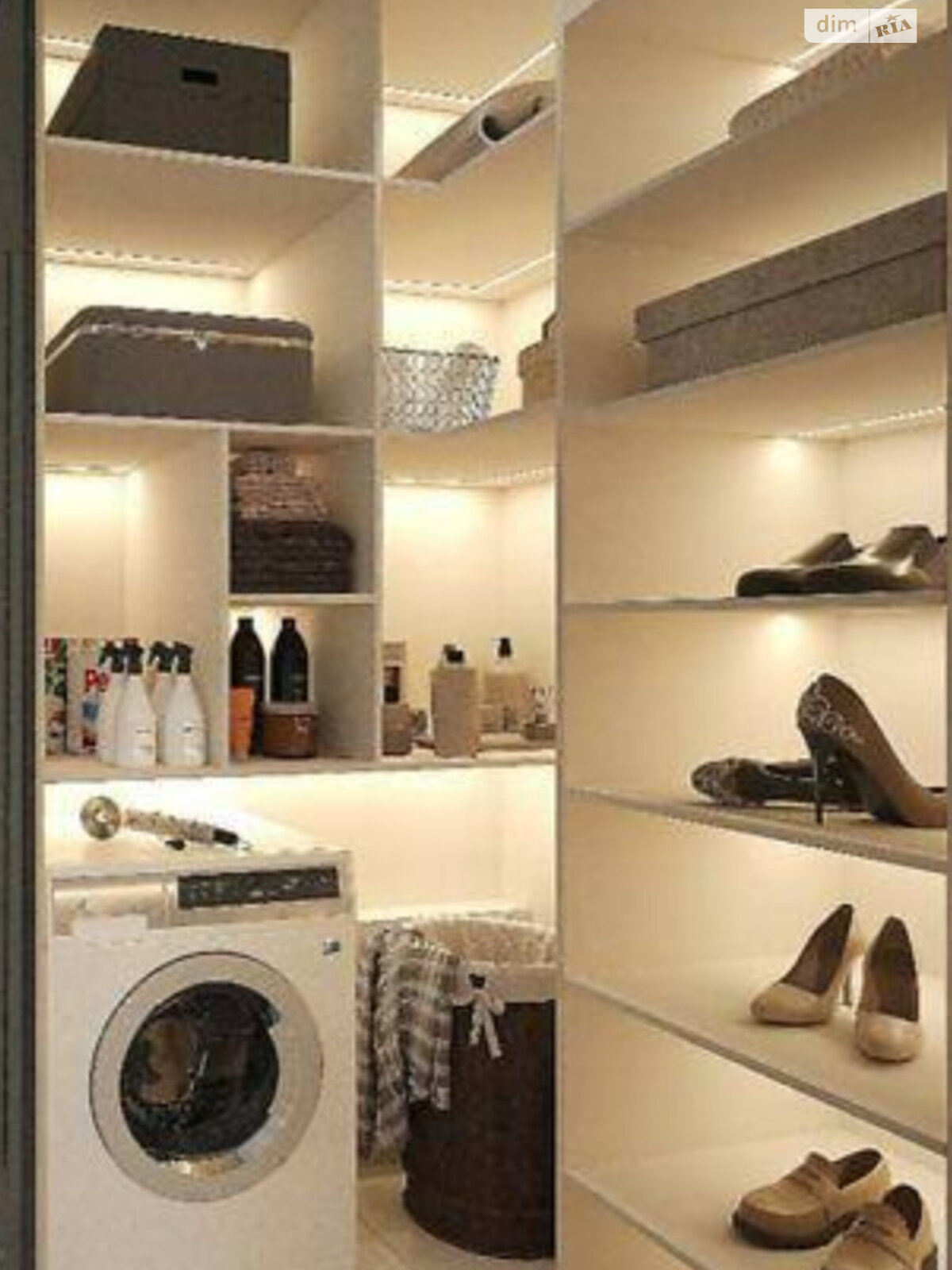 Продажа двухкомнатной квартиры в Львове, на ул. Величковского, район Рясное 2 фото 1 Продажа двухкомнатной квартиры в Львове, на ул. Величковского, район Рясное 2 фото 1