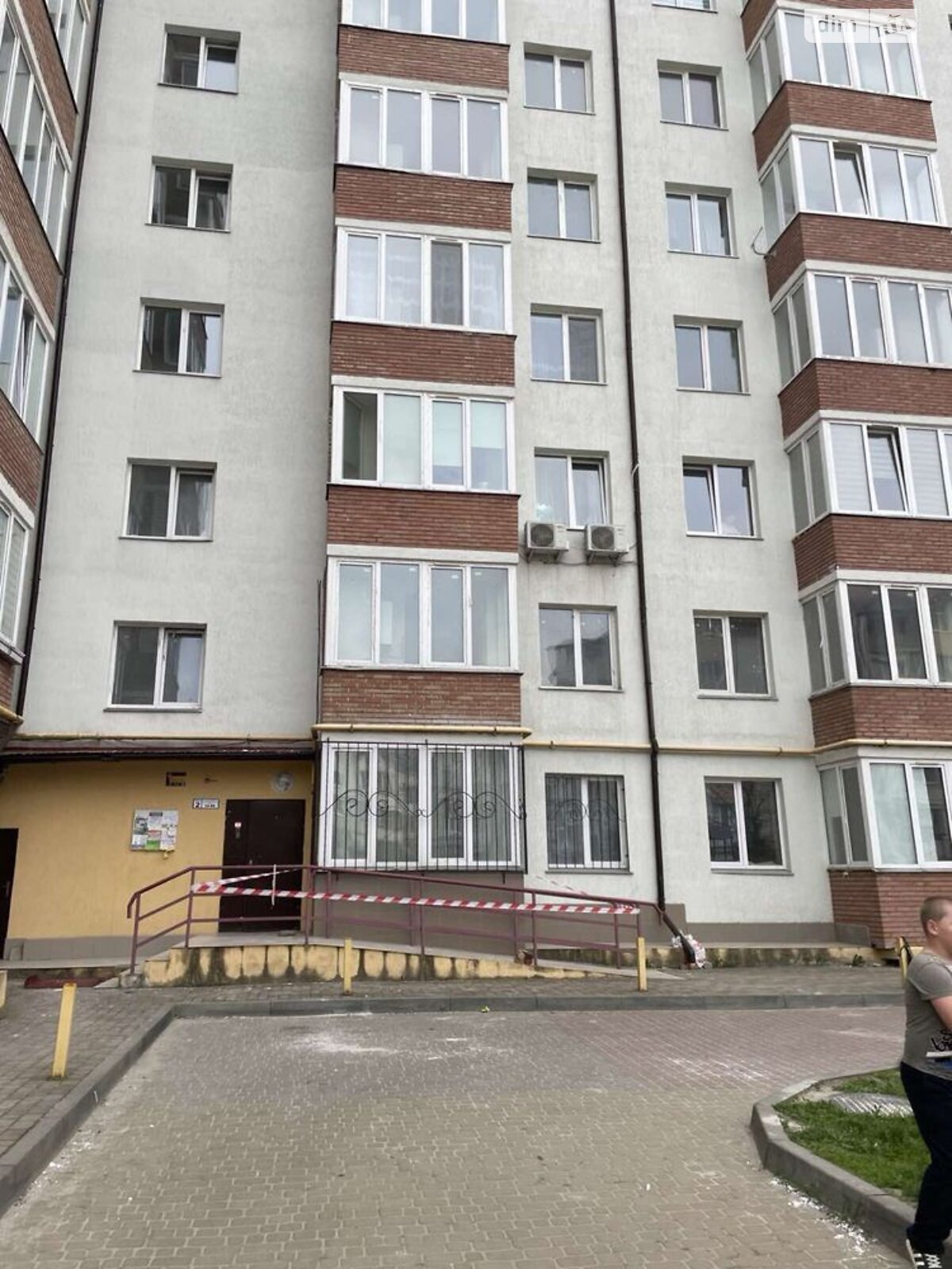 Продаж двокімнатної квартири в Львові, на вул. Величковського 61, район Рясне 2 фото 1 Продаж двокімнатної квартири в Львові, на вул. Величковського 61, район Рясне 2 фото 1