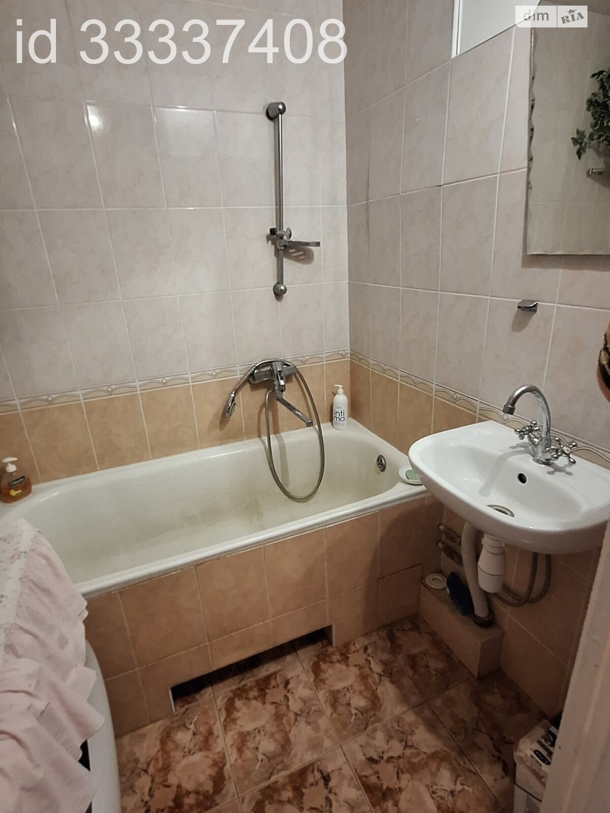 Продаж трикімнатної квартири в Львові, на вул. Шевченка Тараса 350, район Рясне фото 1 Продаж трикімнатної квартири в Львові, на вул. Шевченка Тараса 350, район Рясне фото 1
