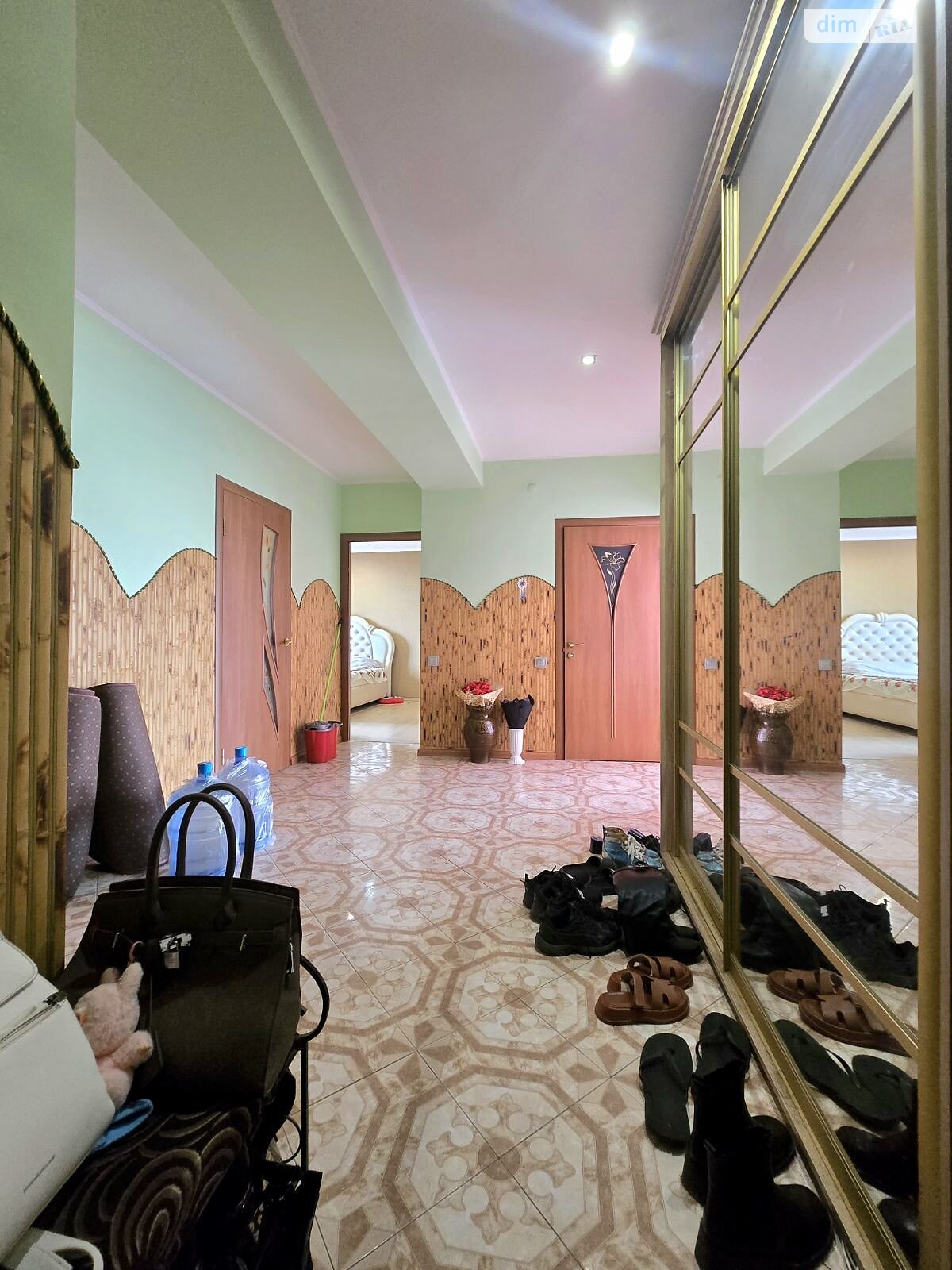 Продажа трехкомнатной квартиры в Львове, на ул. Шевченко Тараса, район Рясное фото 1 Продажа трехкомнатной квартиры в Львове, на ул. Шевченко Тараса, район Рясное фото 1