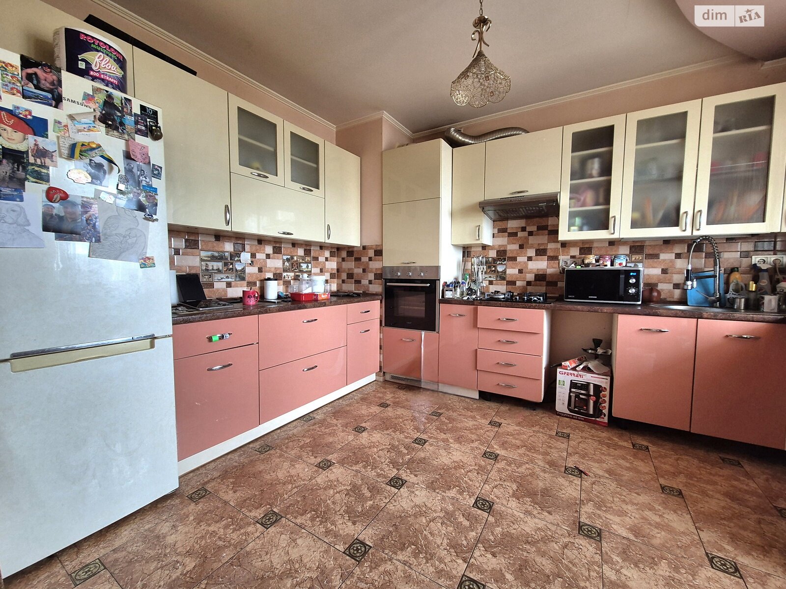 Продажа трехкомнатной квартиры в Львове, на ул. Шевченко Тараса, район Рясное фото 1 Продажа трехкомнатной квартиры в Львове, на ул. Шевченко Тараса, район Рясное фото 1