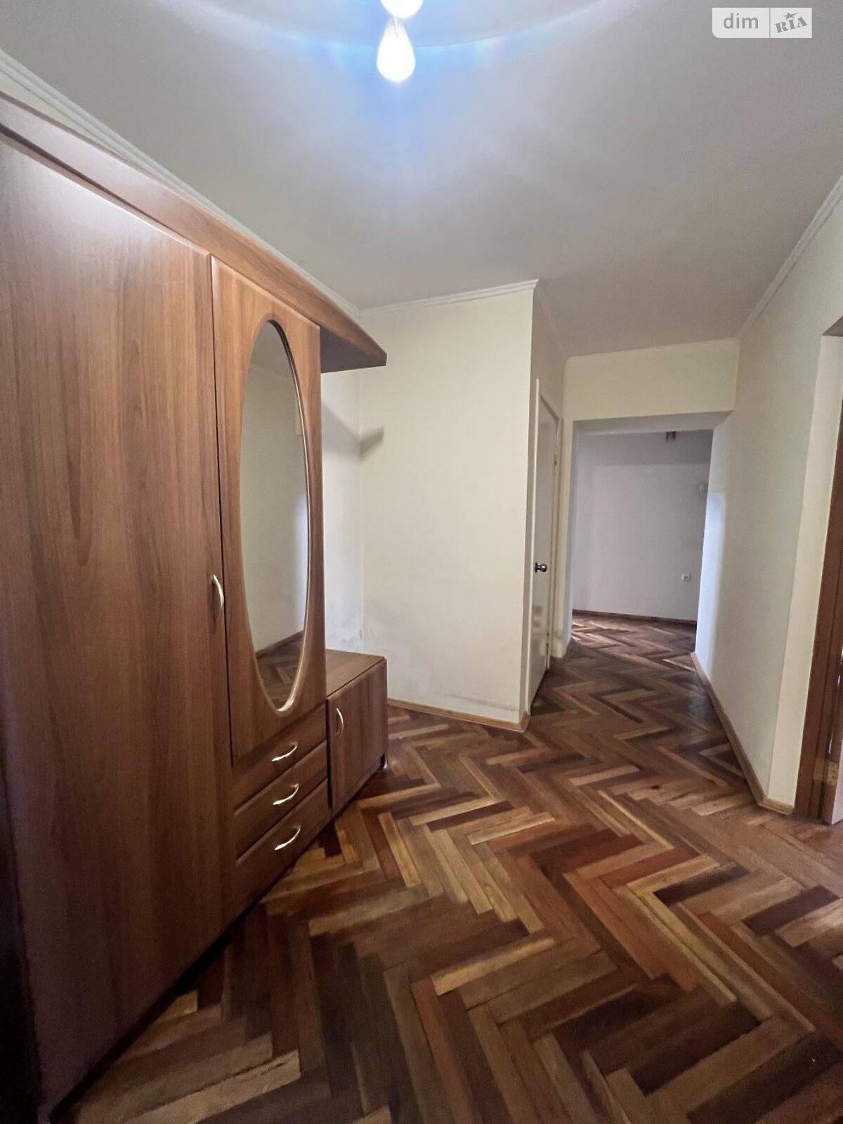 Продажа трехкомнатной квартиры в Львове, на ул. Коломийская 8, район Санта Барбара фото 1 Продажа трехкомнатной квартиры в Львове, на ул. Коломийская 8, район Санта Барбара фото 1