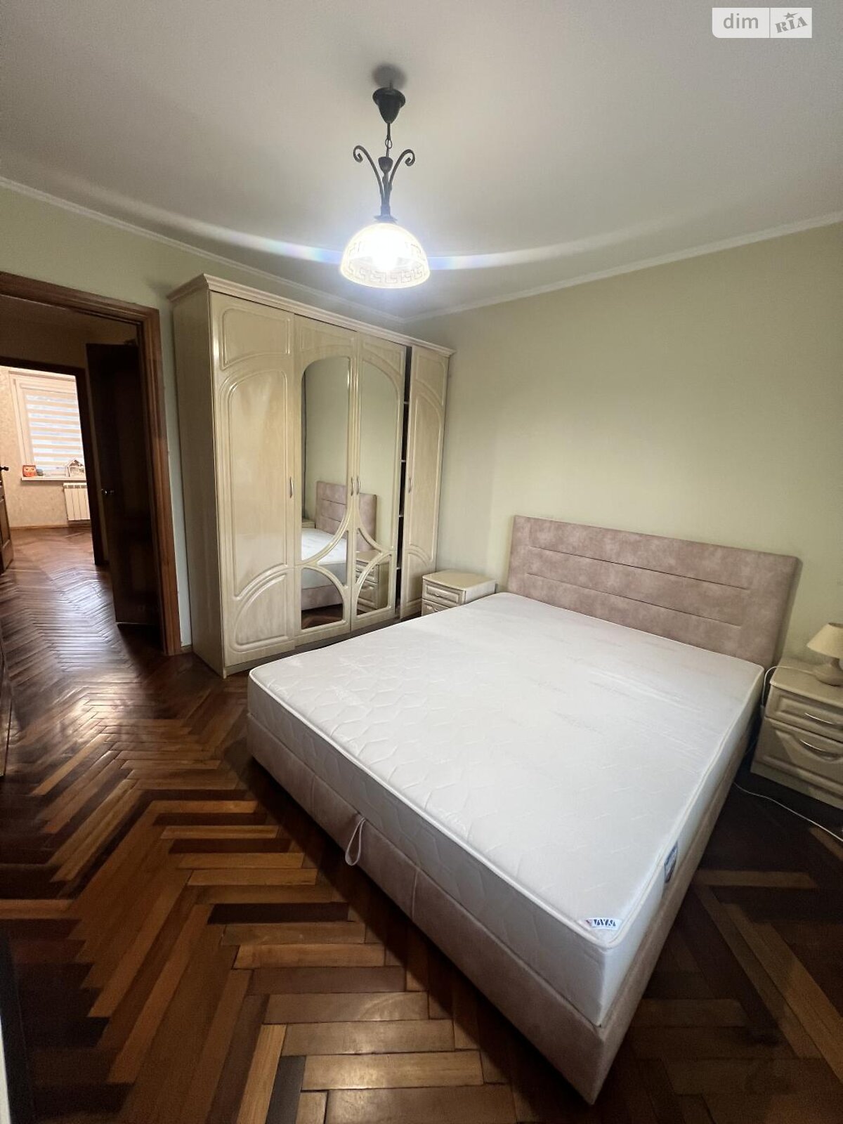 Продажа трехкомнатной квартиры в Львове, на ул. Коломийская 8, район Санта Барбара фото 1 Продажа трехкомнатной квартиры в Львове, на ул. Коломийская 8, район Санта Барбара фото 1