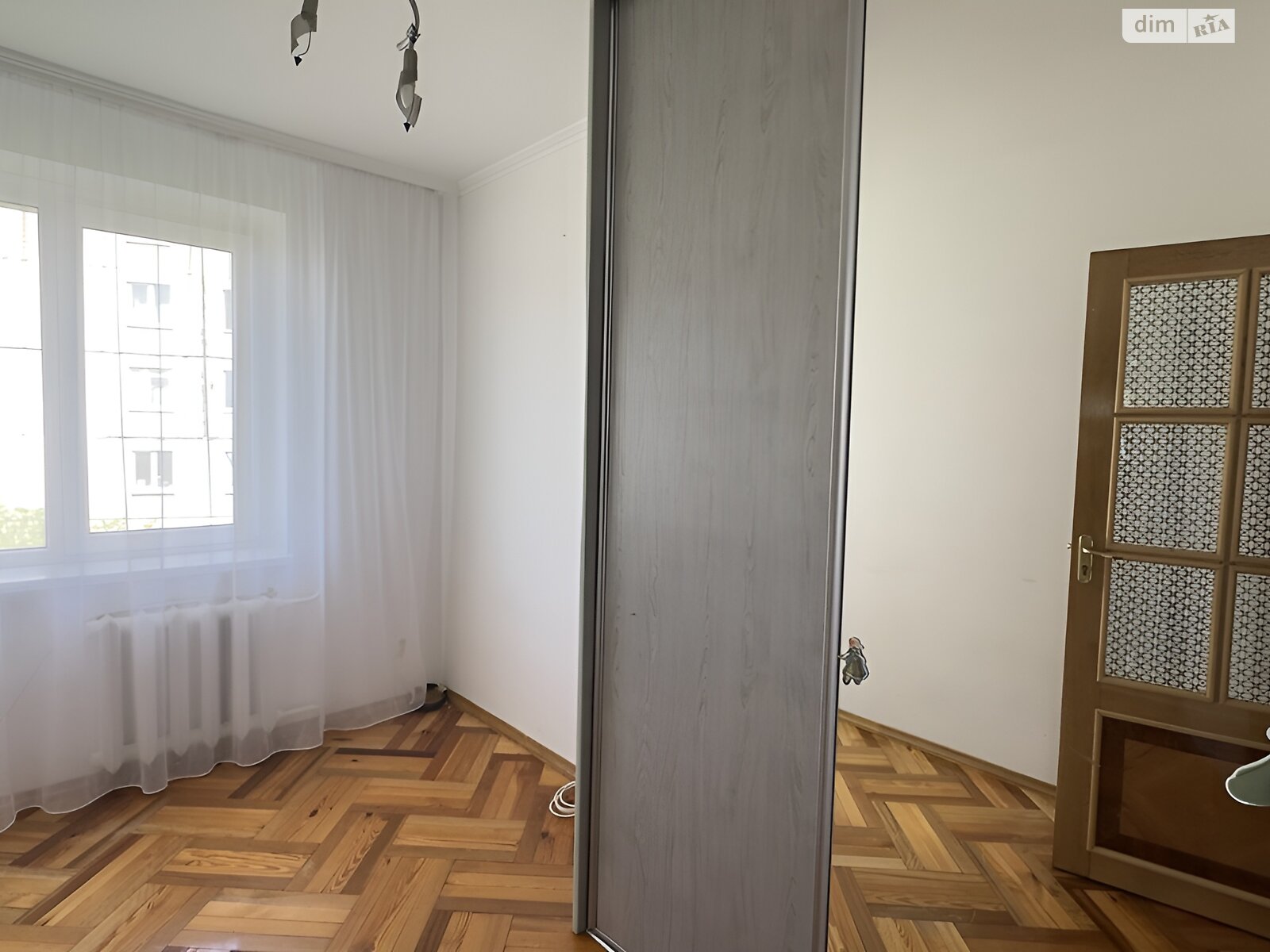 Продаж чотирикімнатної квартири в Львові, на просп. Червоної Калини 133, район Санта Барбара фото 1 Продаж чотирикімнатної квартири в Львові, на просп. Червоної Калини 133, район Санта Барбара фото 1