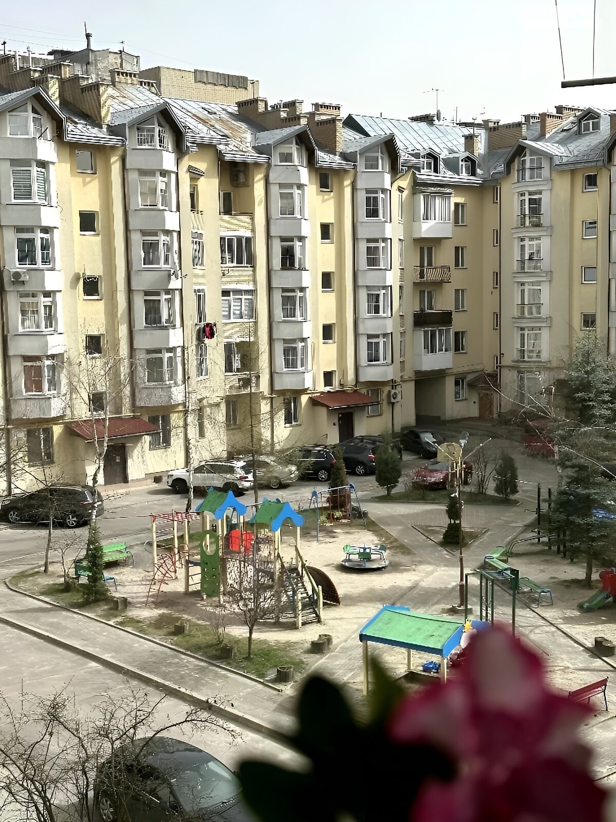 Продаж чотирикімнатної квартири в Львові, на вул. Михайла Драгана 9, район Санта Барбара фото 1 Продаж чотирикімнатної квартири в Львові, на вул. Михайла Драгана 9, район Санта Барбара фото 1