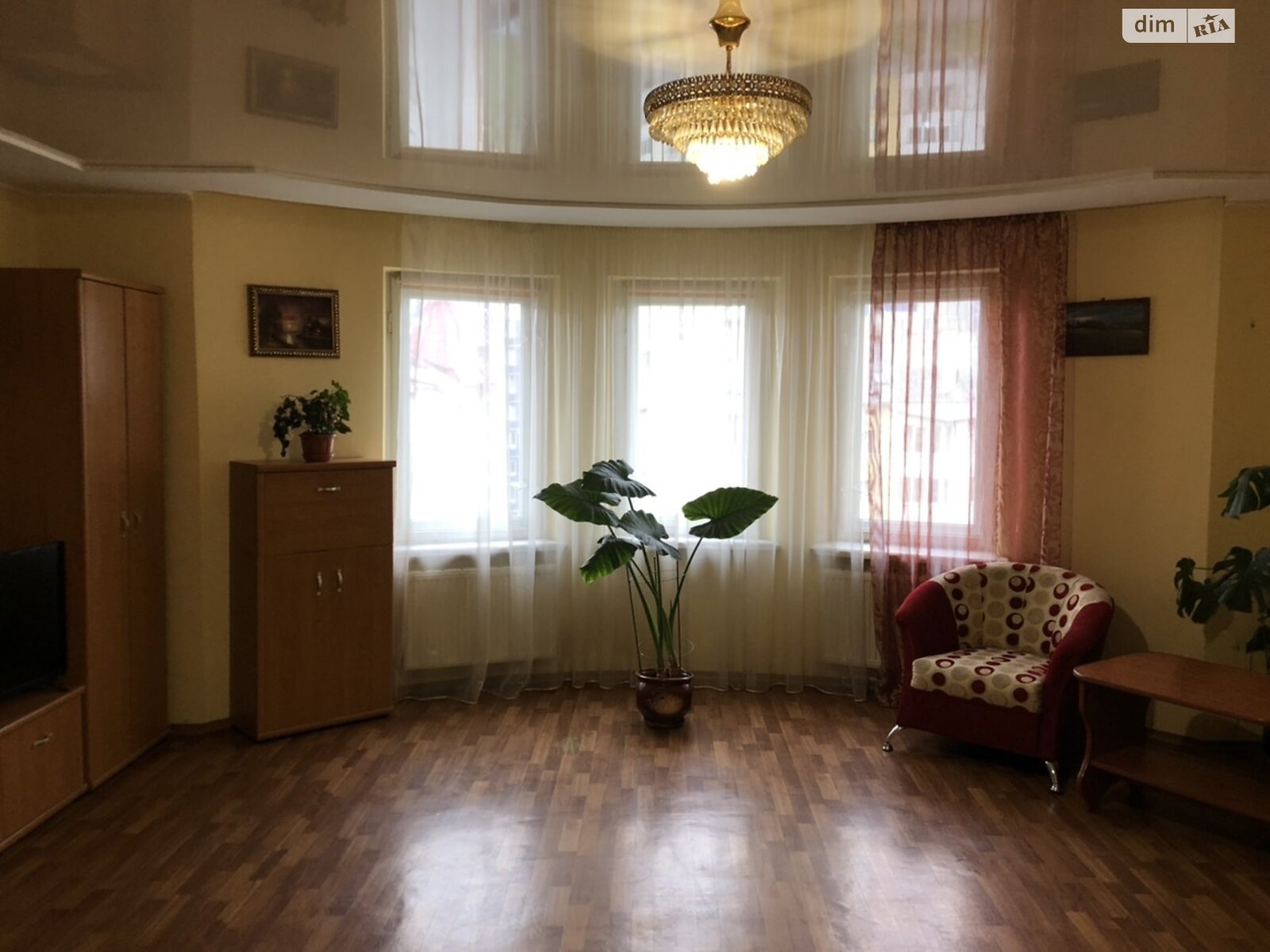 Продажа однокомнатной квартиры в Львове, на ул. Михаила Драгана, район Санта Барбара фото 1 Продажа однокомнатной квартиры в Львове, на ул. Михаила Драгана, район Санта Барбара фото 1