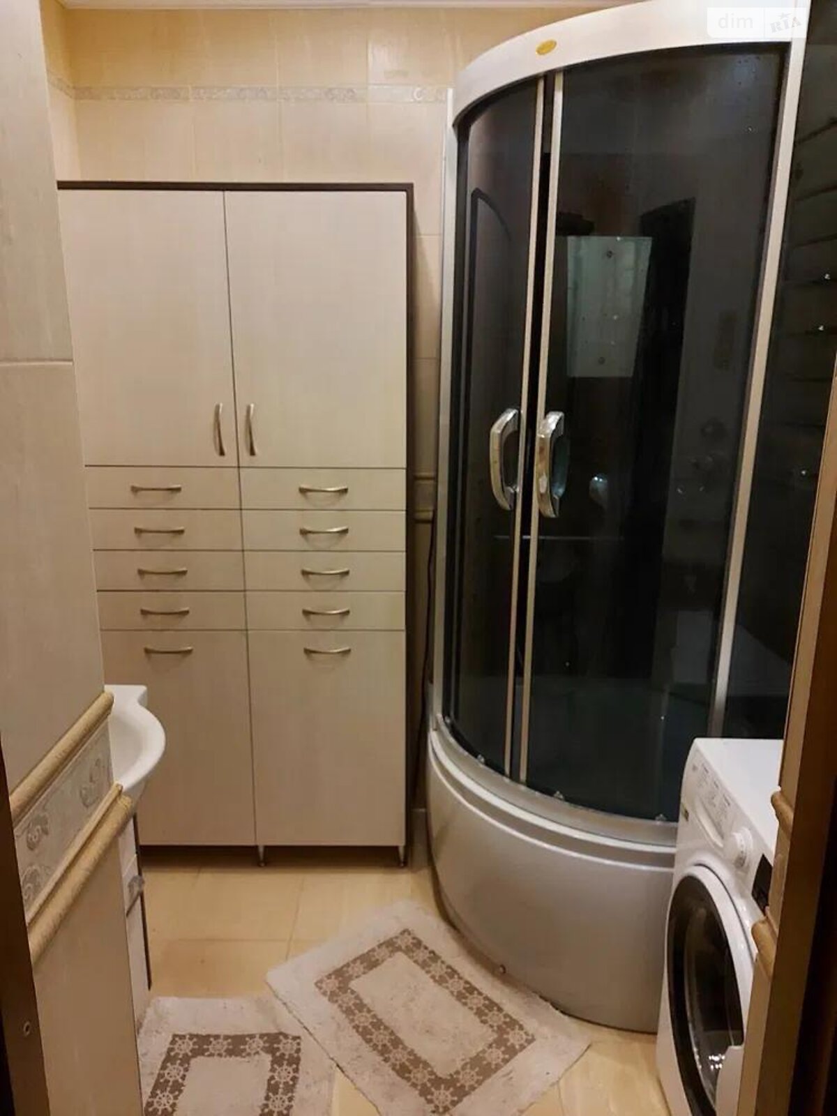Продажа трехкомнатной квартиры в Львове, на ул. Вернадского Академика 42, район Санта Барбара фото 1 Продажа трехкомнатной квартиры в Львове, на ул. Вернадского Академика 42, район Санта Барбара фото 1