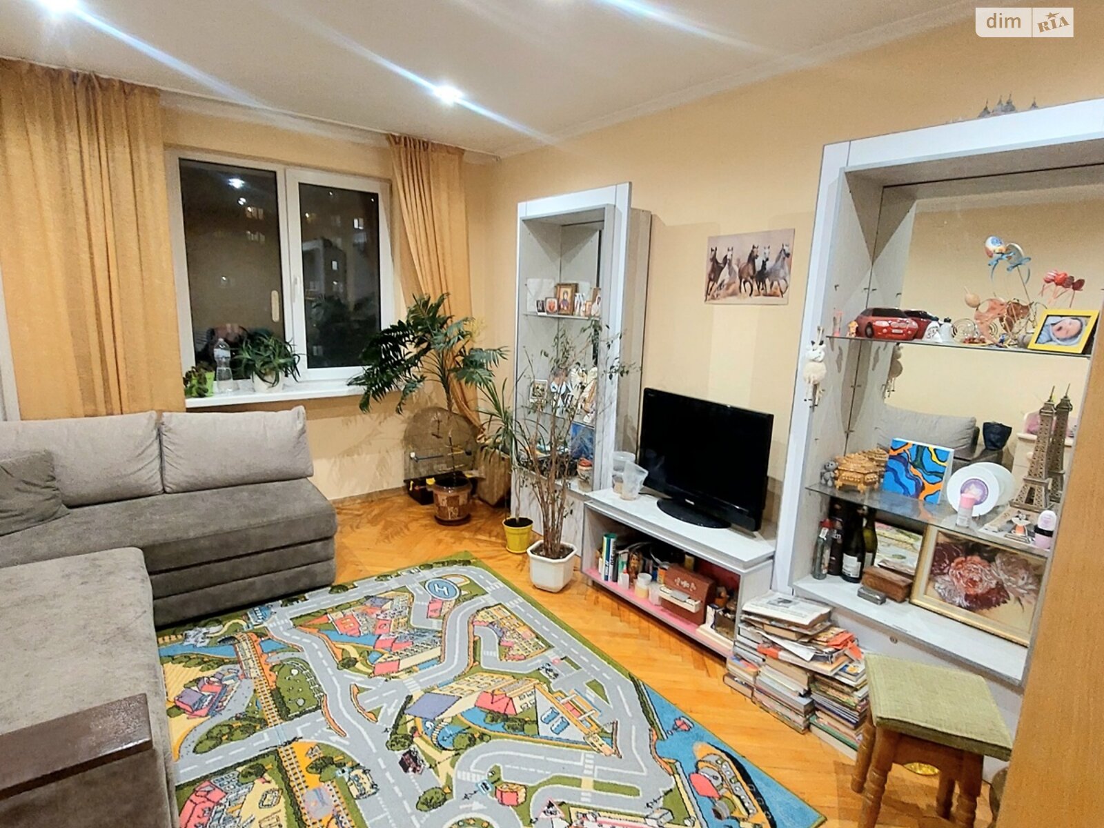 Продажа трехкомнатной квартиры в Львове, на ул. Бориса Гринченко, район Шевченковский фото 1