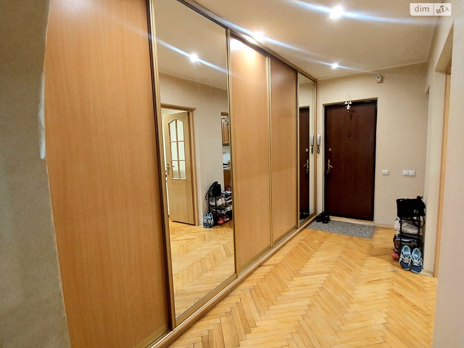 Продажа трехкомнатной квартиры в Львове, на ул. Бориса Гринченко, район Шевченковский фото 1