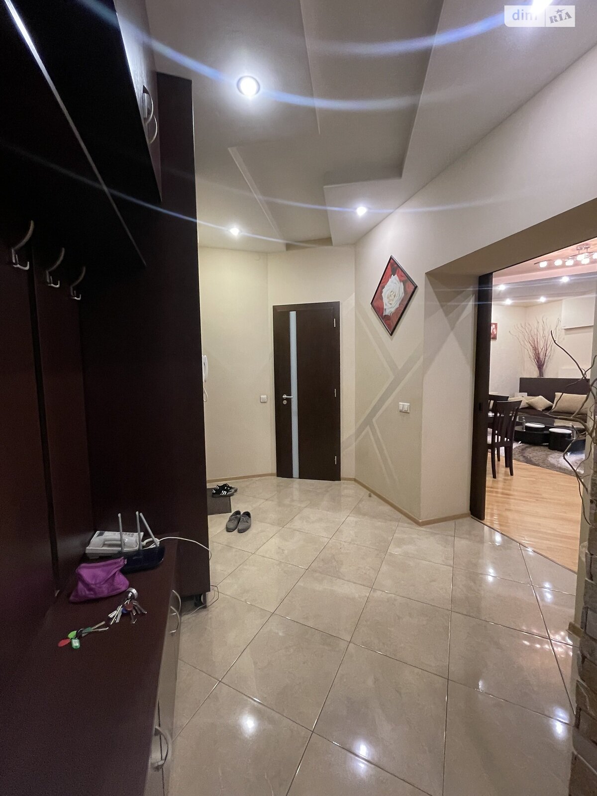 Продаж трикімнатної квартири в Львові, на просп. Чорновола В'ячеслава 67Б, район Шевченківський фото 1 Продаж трикімнатної квартири в Львові, на просп. Чорновола В'ячеслава 67Б, район Шевченківський фото 1