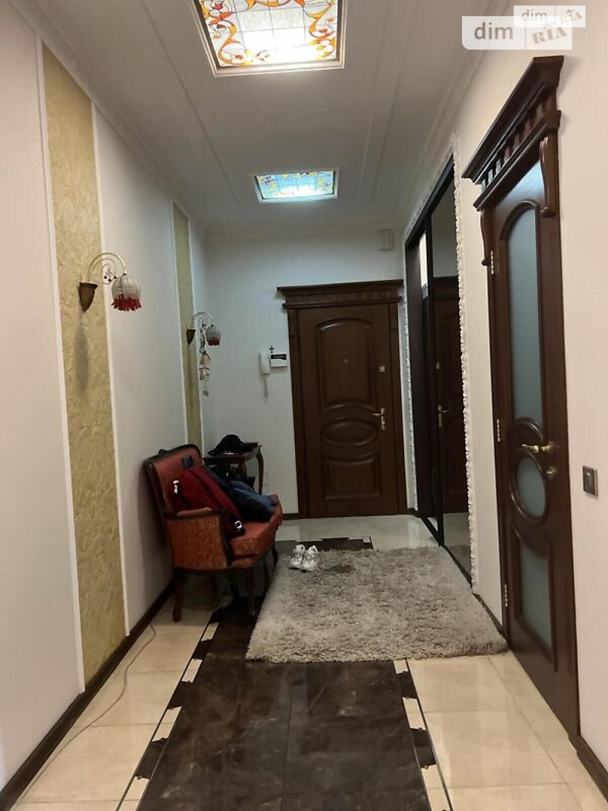 Продажа трехкомнатной квартиры в Львове, на просп. Черновола Вячеслава, район Шевченковский фото 1 Продажа трехкомнатной квартиры в Львове, на просп. Черновола Вячеслава, район Шевченковский фото 1