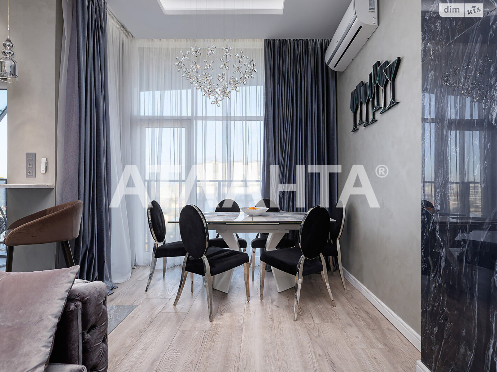 Продаж однокімнатної квартири в Львові, на просп. Чорновола В'ячеслава, район Шевченківський фото 1 Продаж однокімнатної квартири в Львові, на просп. Чорновола В'ячеслава, район Шевченківський фото 1