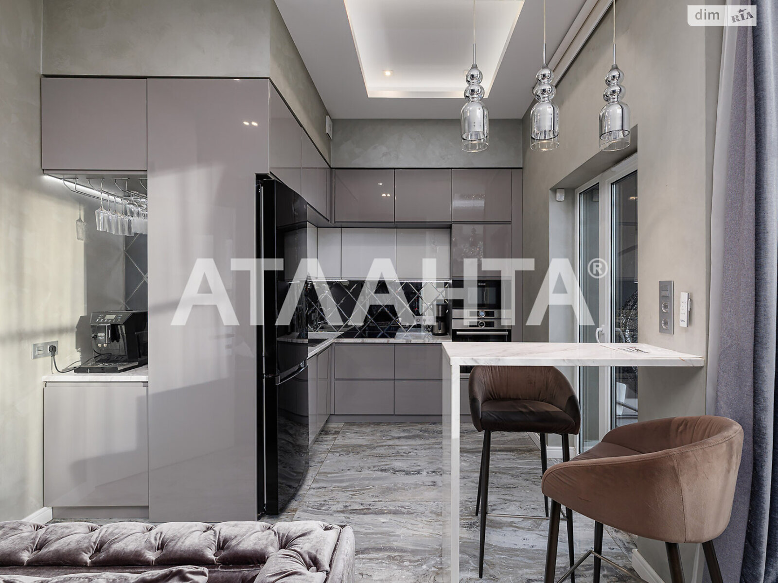 Продаж однокімнатної квартири в Львові, на просп. Чорновола В'ячеслава, район Шевченківський фото 1 Продаж однокімнатної квартири в Львові, на просп. Чорновола В'ячеслава, район Шевченківський фото 1