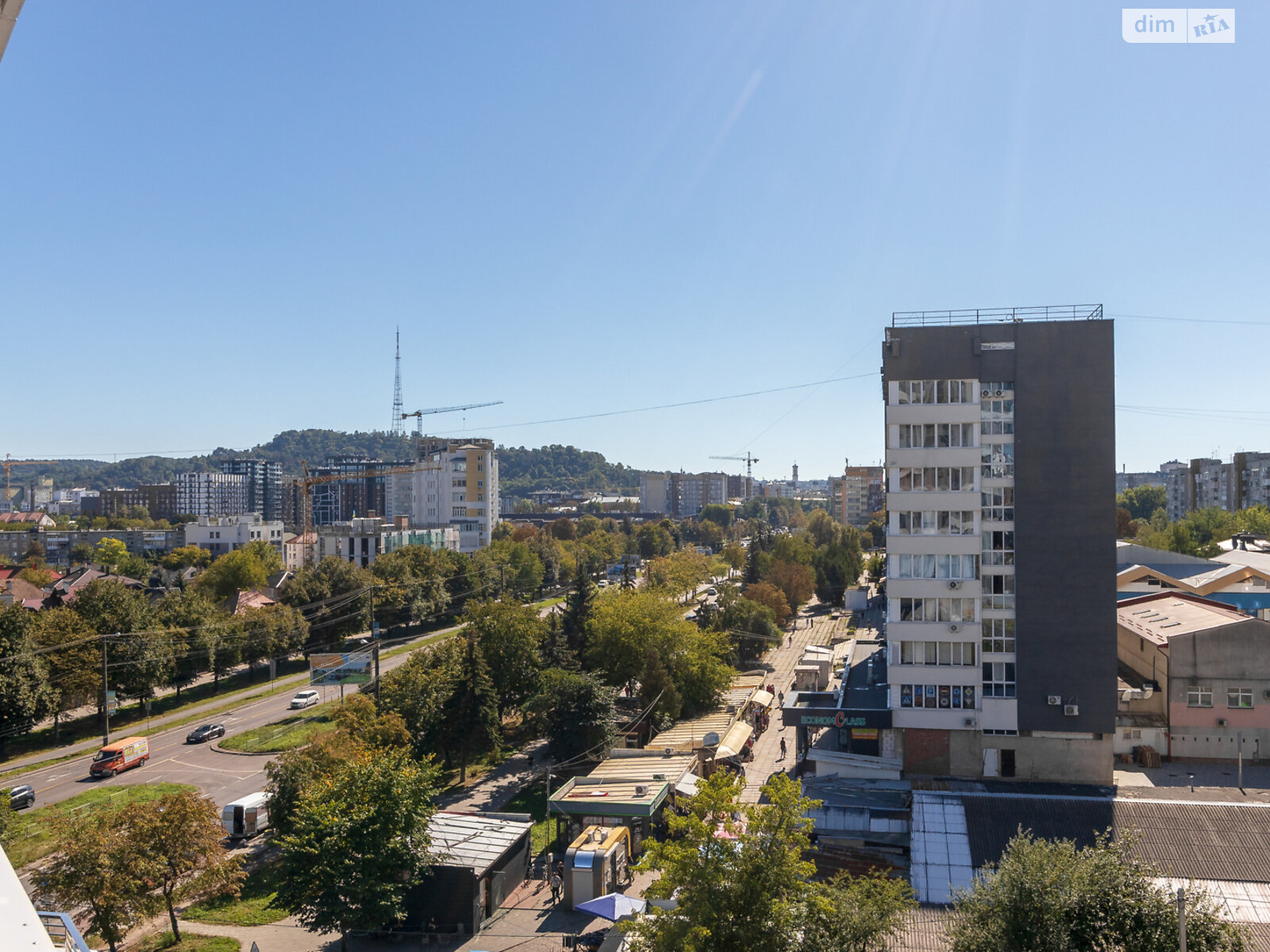 Продаж однокімнатної квартири в Львові, на просп. Чорновола В'ячеслава 77, район Шевченківський фото 1