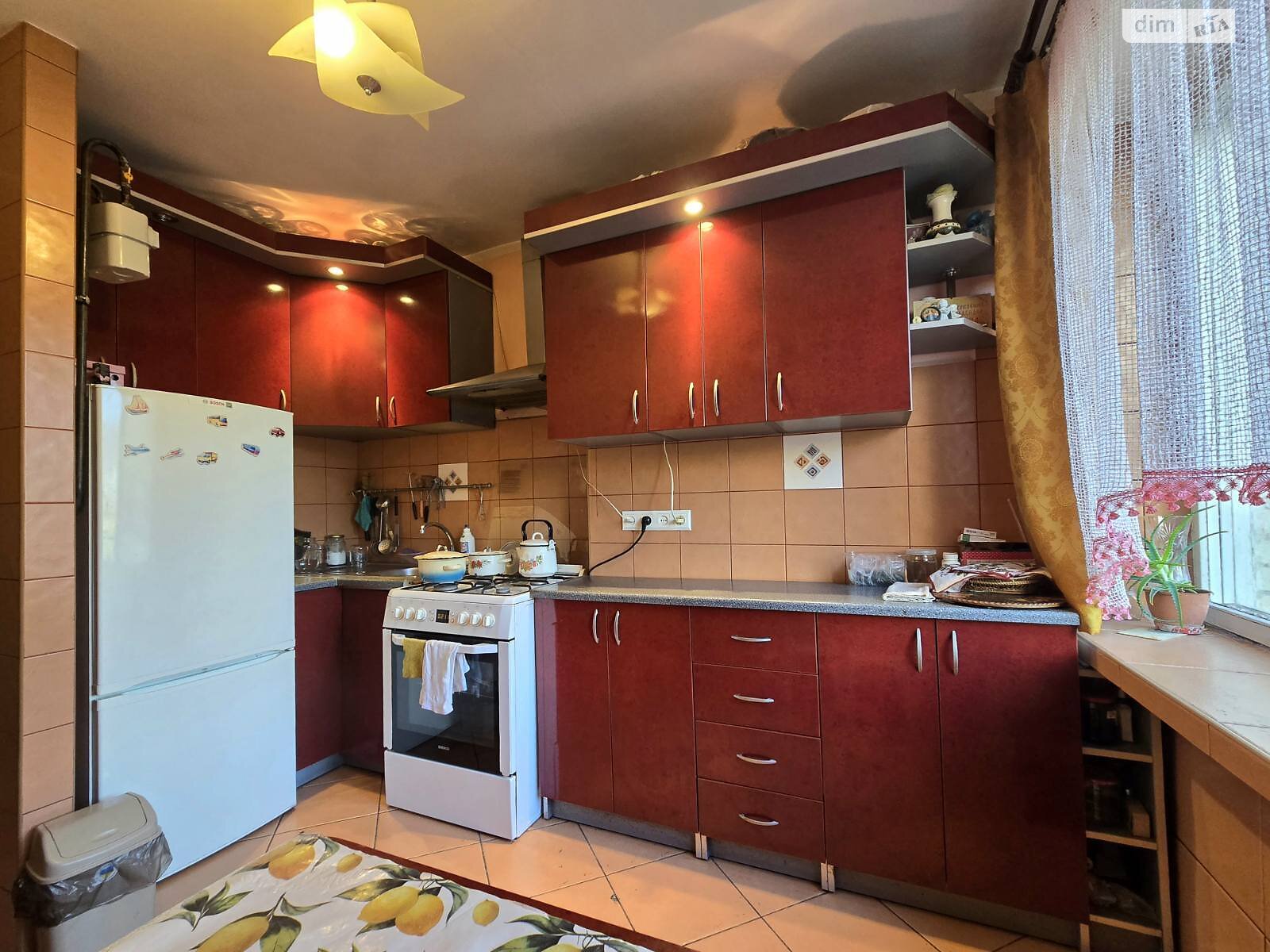 Продаж двокімнатної квартири в Львові, на вул. Гетьмана Івана Мазепи, район Шевченківський фото 1 Продаж двокімнатної квартири в Львові, на вул. Гетьмана Івана Мазепи, район Шевченківський фото 1